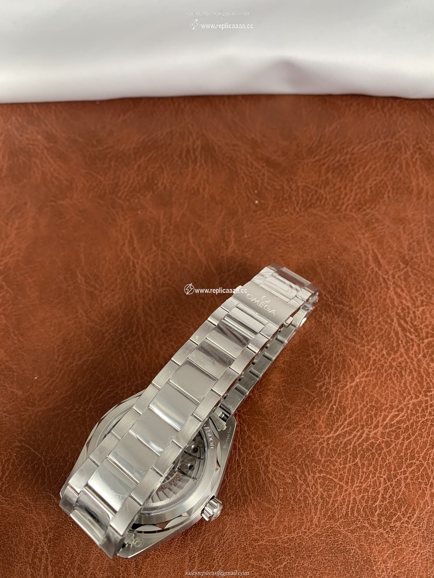 Replica Omega Men 231.10.42.21.06.001 2 Replica Omega Men 231.10.42.21.06.001