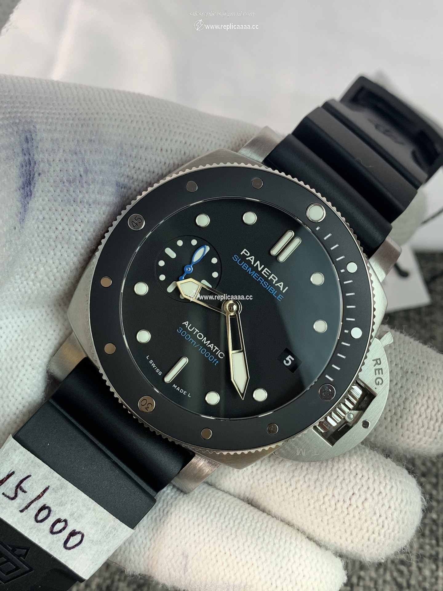 Replica Panerai Men Luminor PAM00683 2 Replica Panerai Men Luminor PAM00683