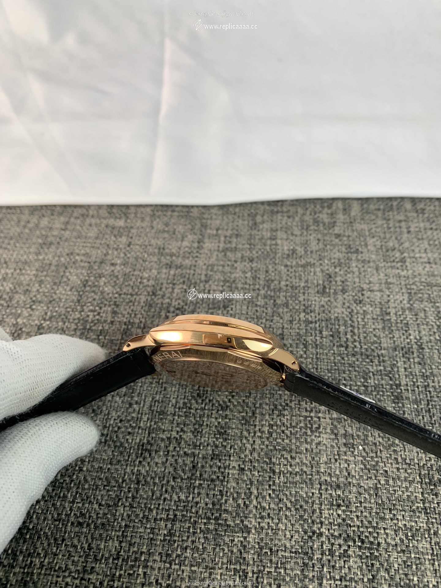 Replica Panerai Men Luminor PAM01029 2 Replica Panerai Men Luminor PAM01029