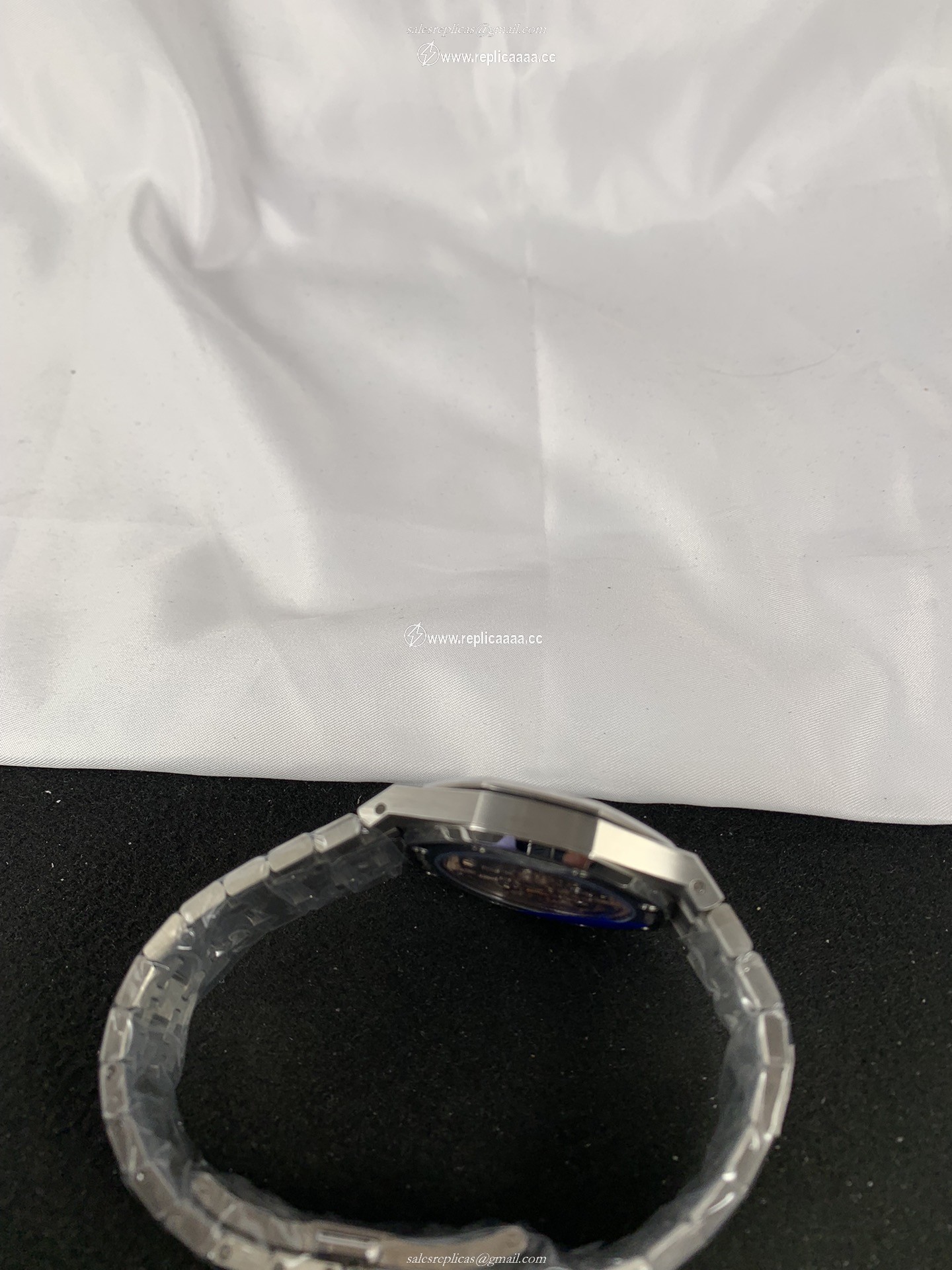 Replica Audemars Piguet Men Royal Oak Ref.16202PT 2 Replica Audemars Piguet Men Royal Oak Ref.16202PT