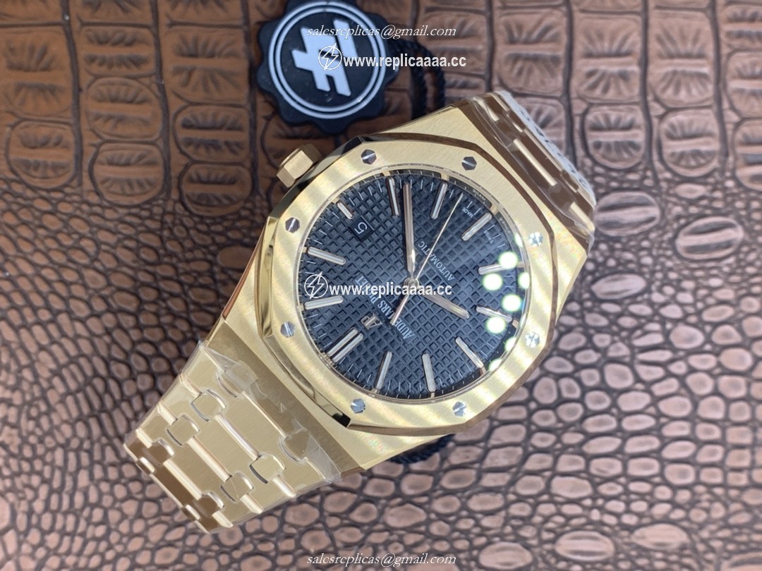Replica Audemars Piguet Men Royal Oak Ref.15400OR.OO.1220OR.01