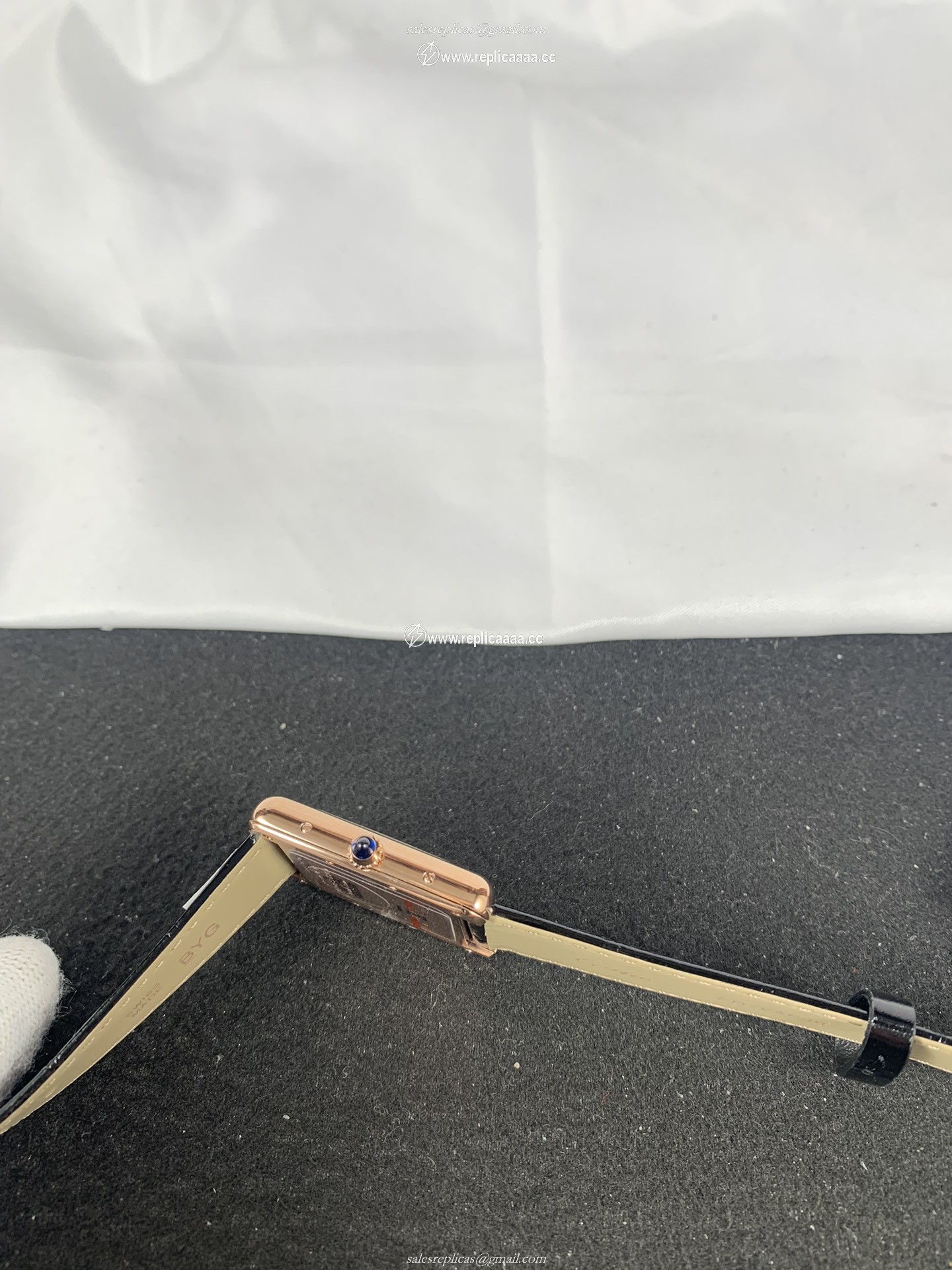 Replica Cartier Men Tank Rose Gold