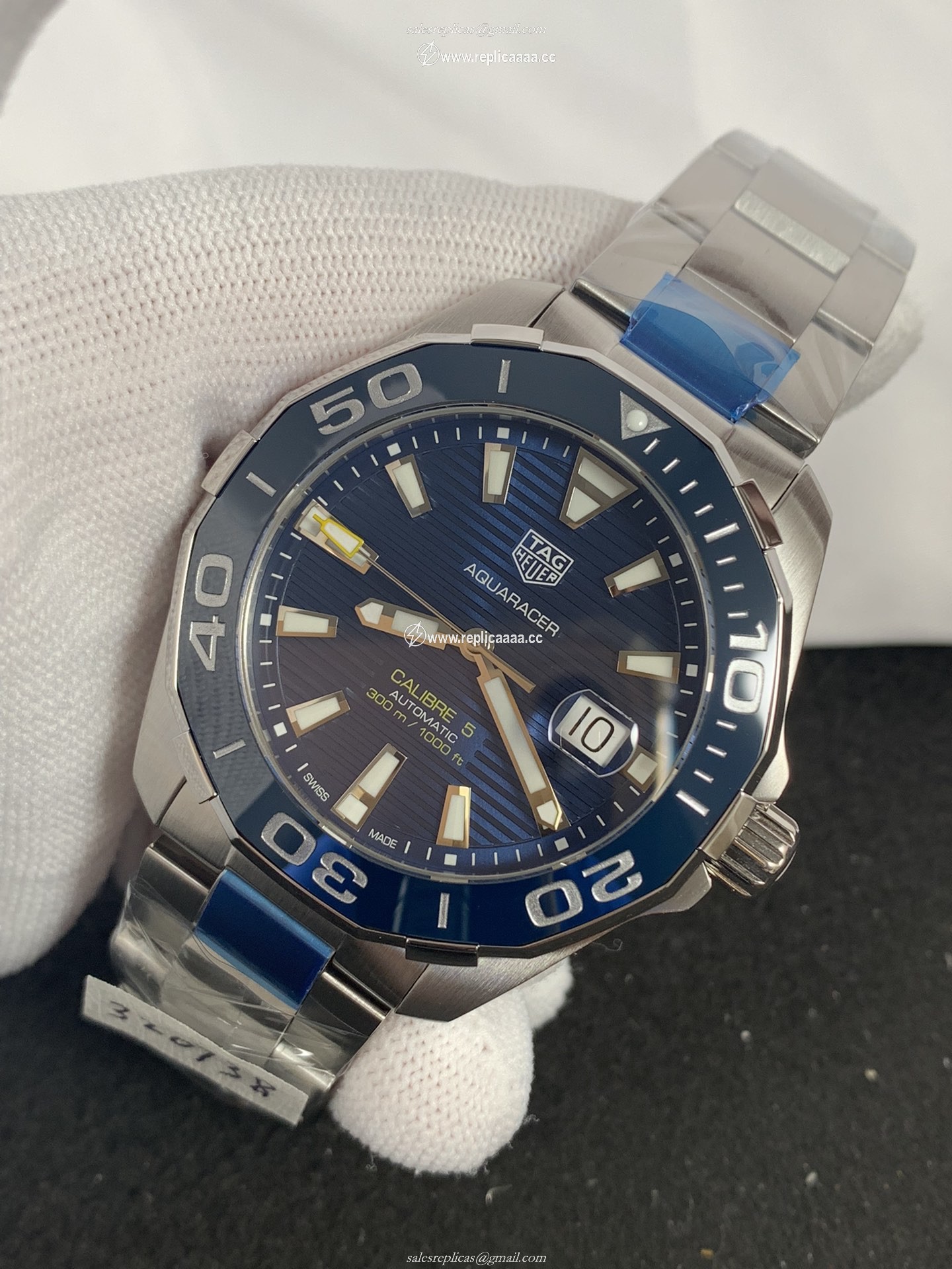Replica Tag Heuer Men Aquaracer WAY201B.BA0927 2 Replica Tag Heuer Men Aquaracer WAY201B.BA0927