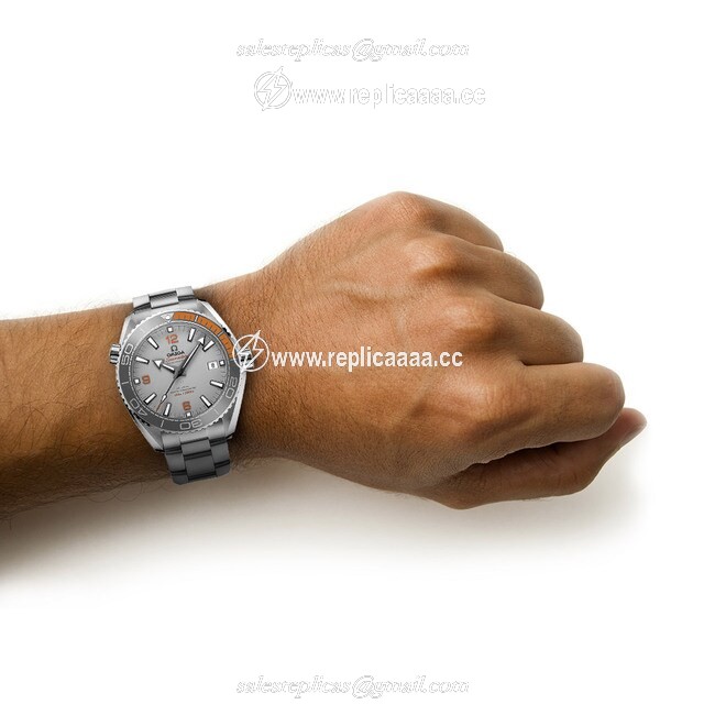 Replica Omega Seamaster Planet Ocean 600M 43.5mm Titanium On Titanium O21590442199001 2 Replica Omega Seamaster Planet Ocean 600M 43.5mm Titanium On Titanium O21590442199001