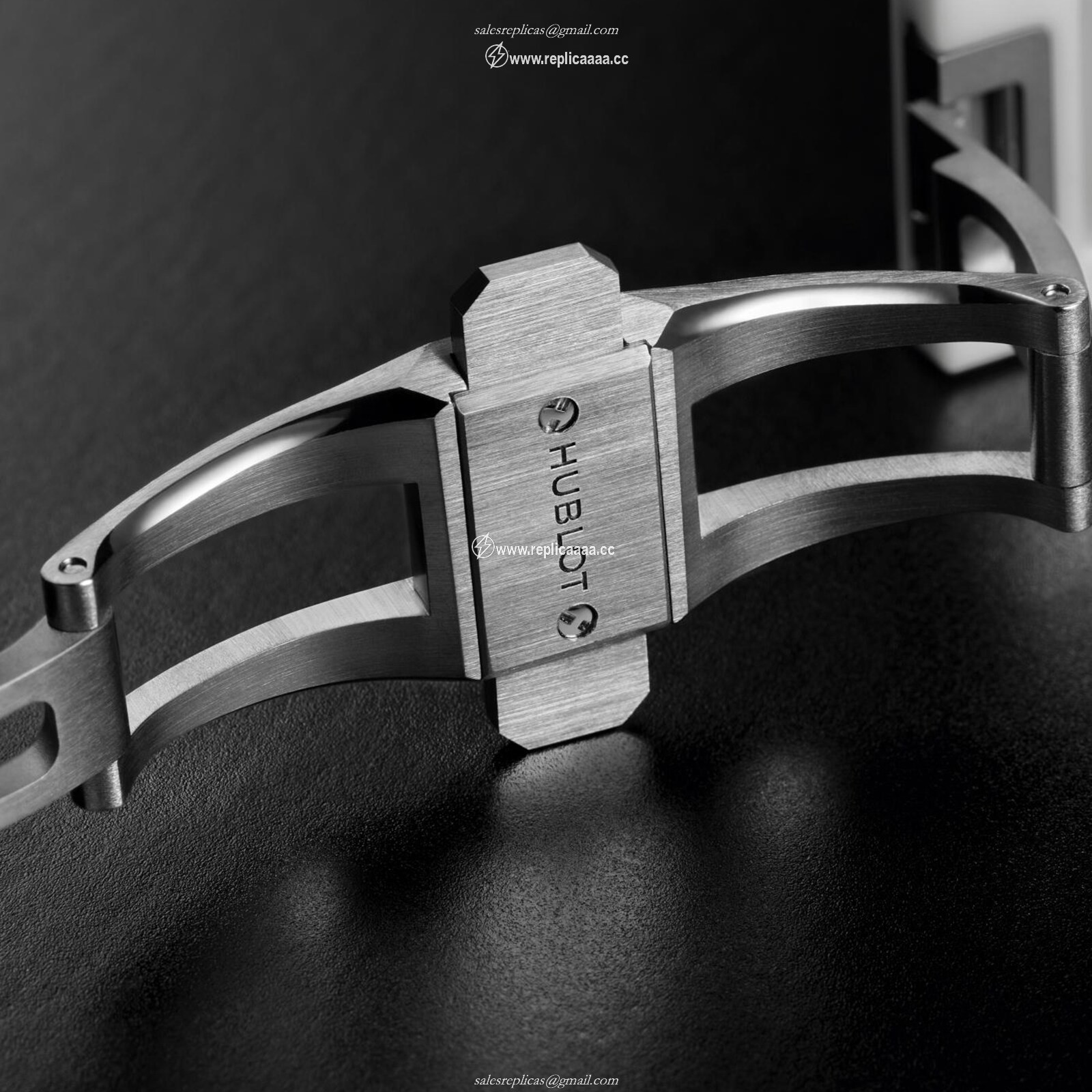 Replica Hublot Big Bang Integrated White Ceramic 42mm Mens details 451.HX.1123.HX 2 Replica Hublot Big Bang Integrated White Ceramic 42mm Mens details 451.HX.1123.HX