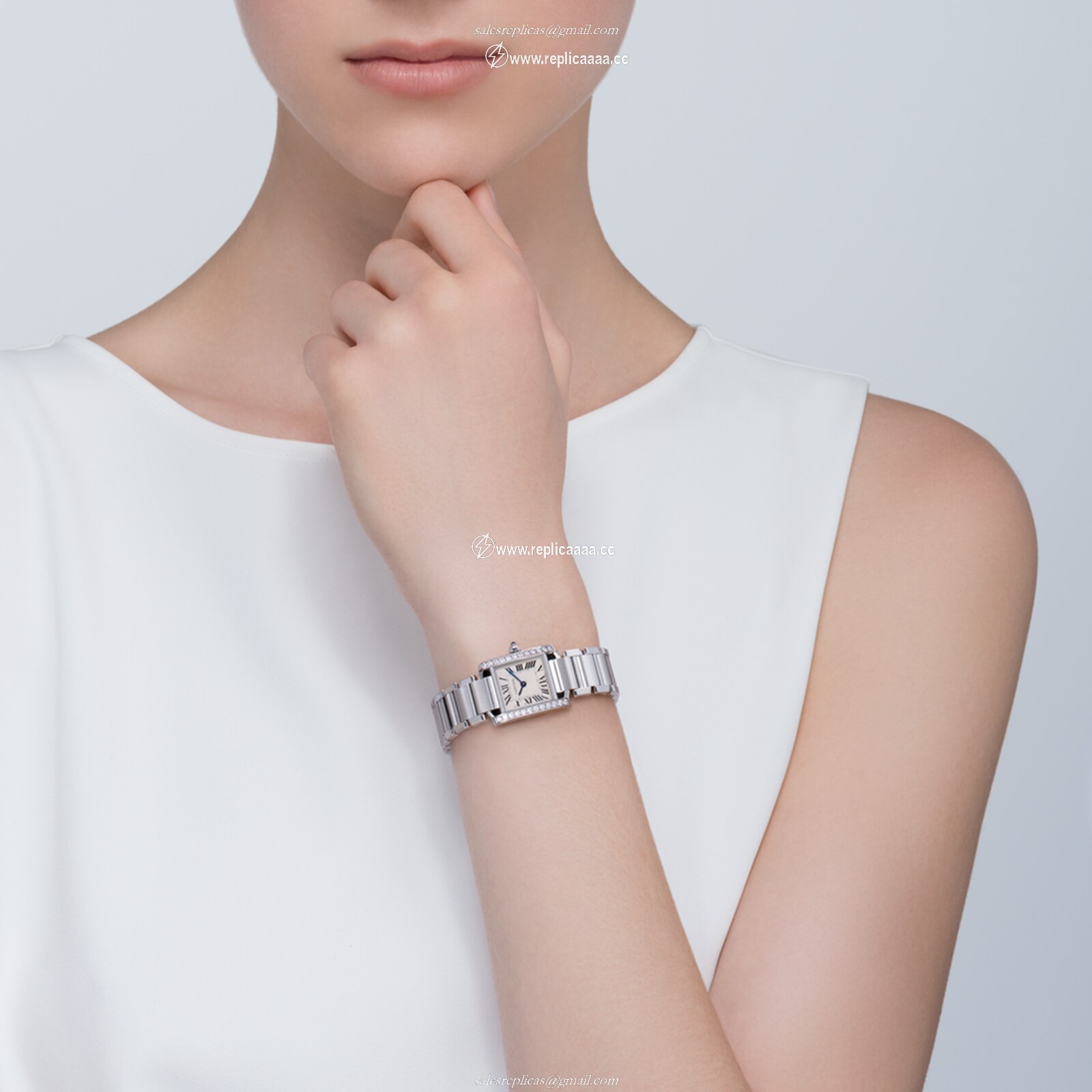 Replica Cartier Tank Francaise details Small Model Quartz Movement Steel Diamonds W4TA0008