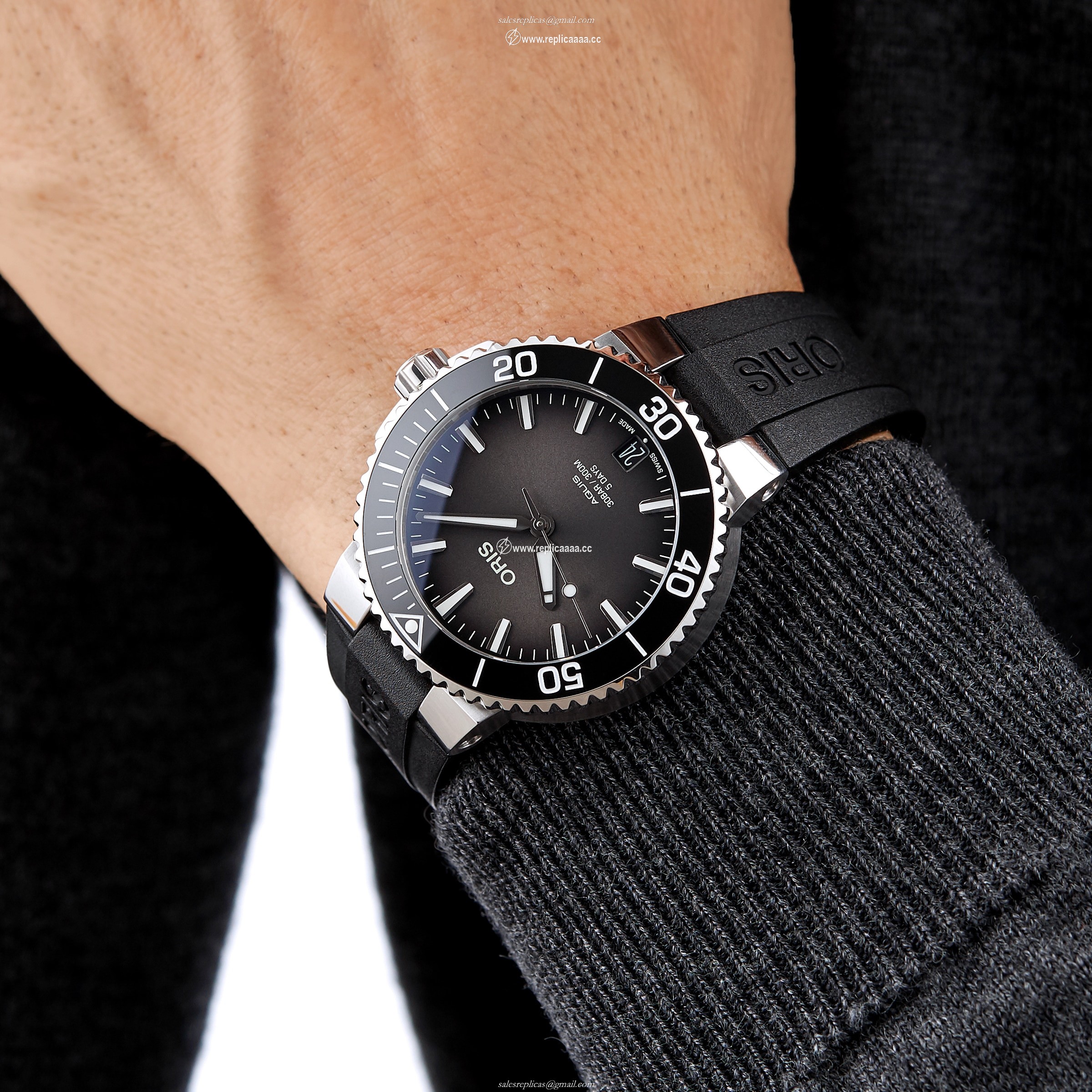 Replica Oris Diver Calibre 400 41.5mm Mens details 01 400 7769 4154-07 4 22 74FC 2 Replica Oris Diver Calibre 400 41.5mm Mens details 01 400 7769 4154-07 4 22 74FC