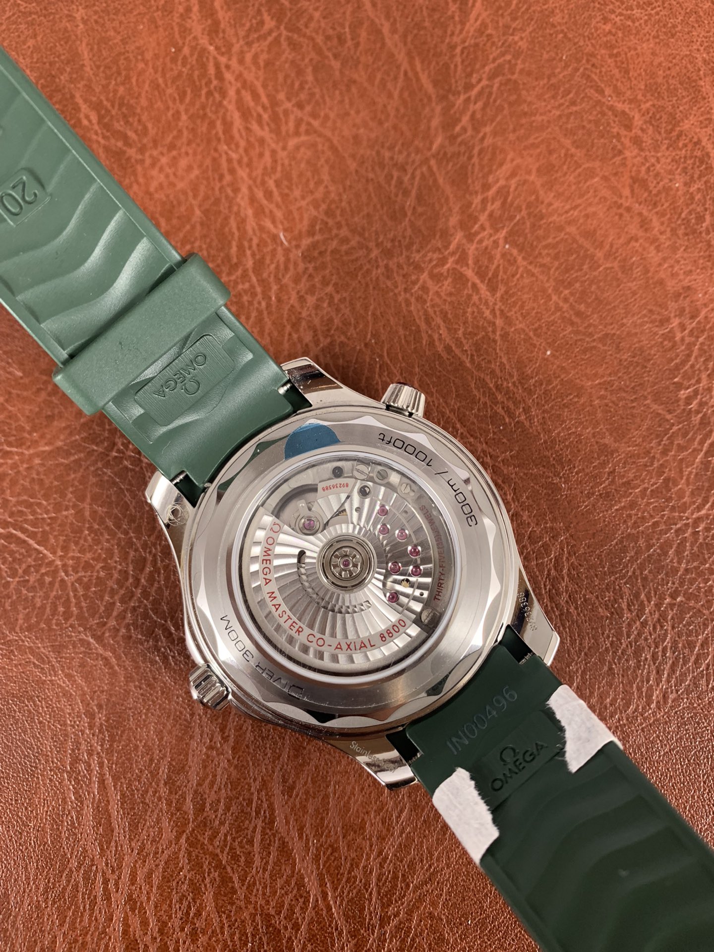 Replica Omega Men Seamaster Diver Green 300m Co-Axial