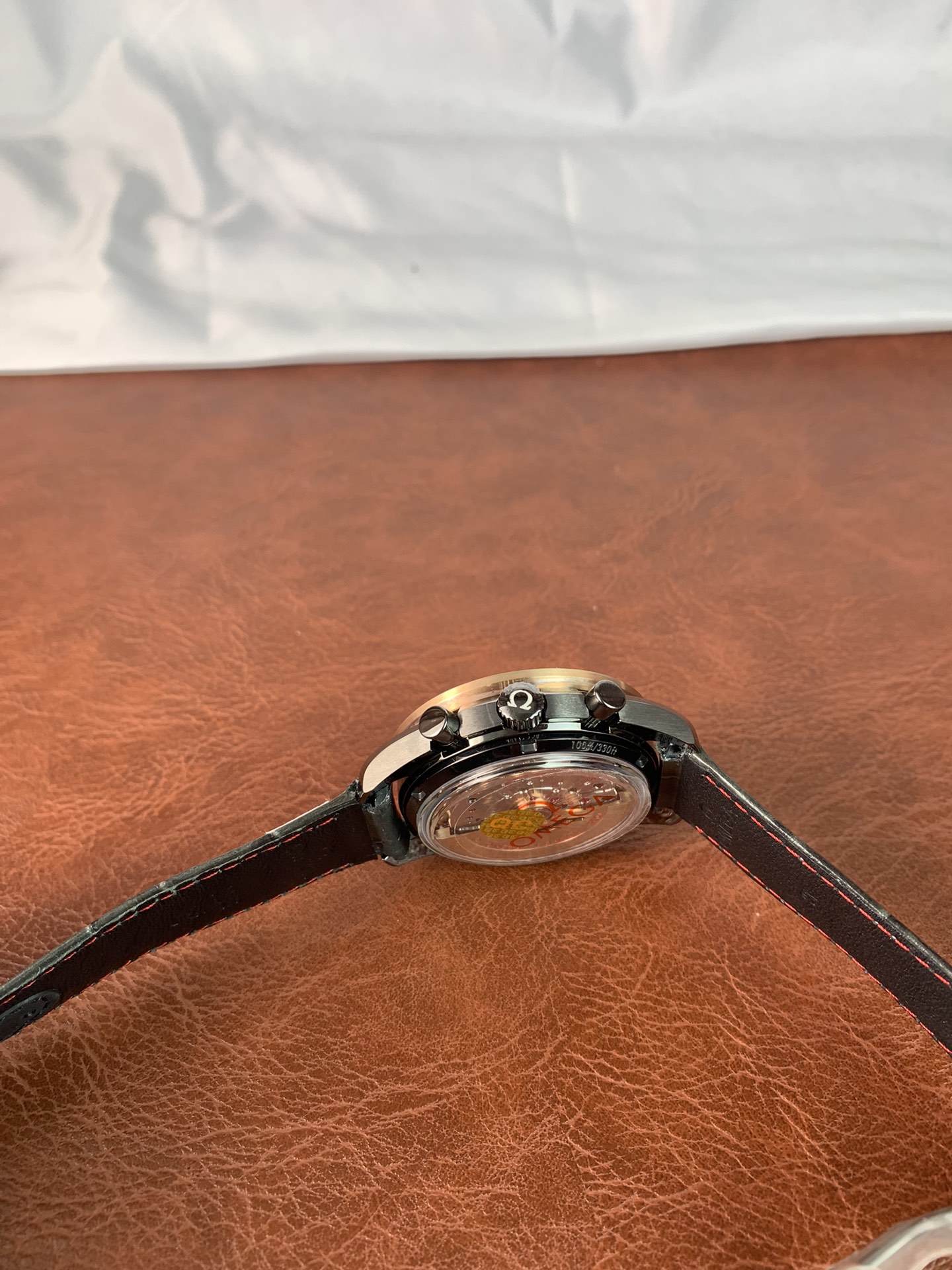 Replica Omega Men Speedmaster 311.63.44.51.99.001 2 Replica Omega Men Speedmaster 311.63.44.51.99.001