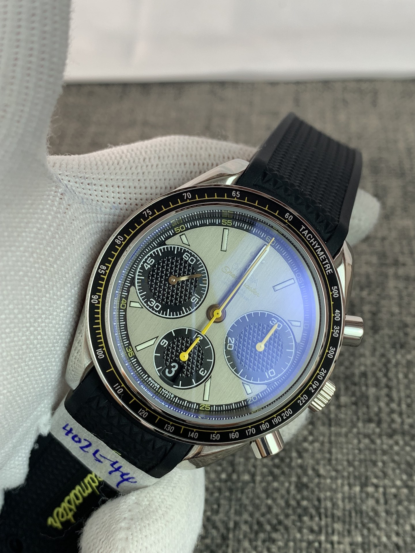 Replica Omega Men Speedmaster 326.32.40.50.01.002
