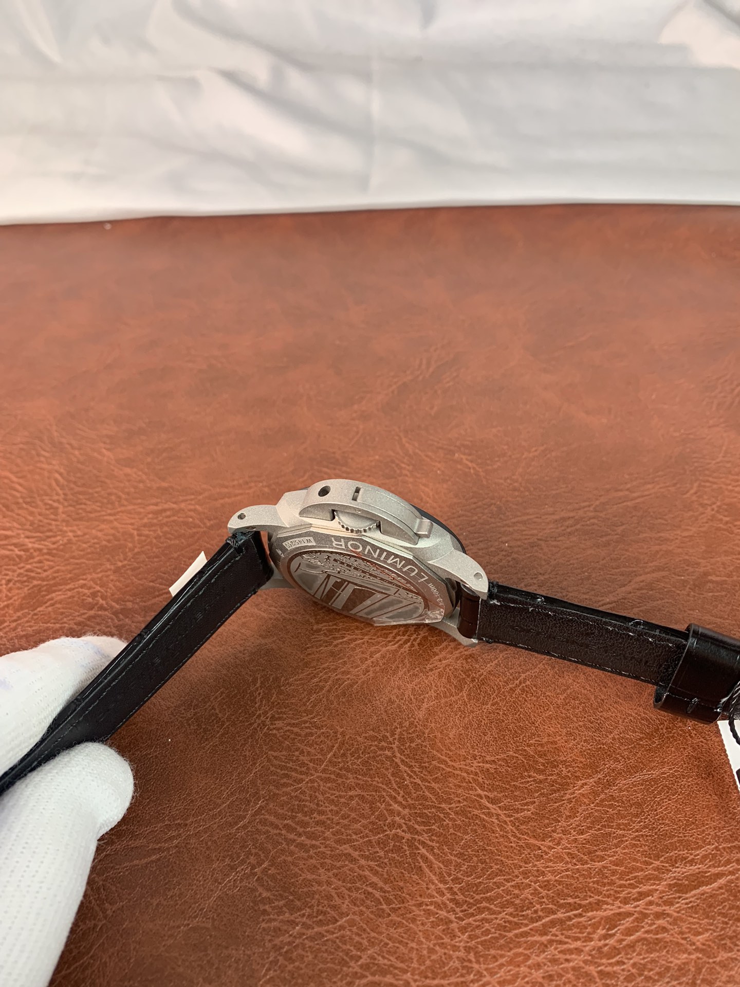 Replica Panerai Men Luminor Luna Rossa GMT 42mm PAM01096