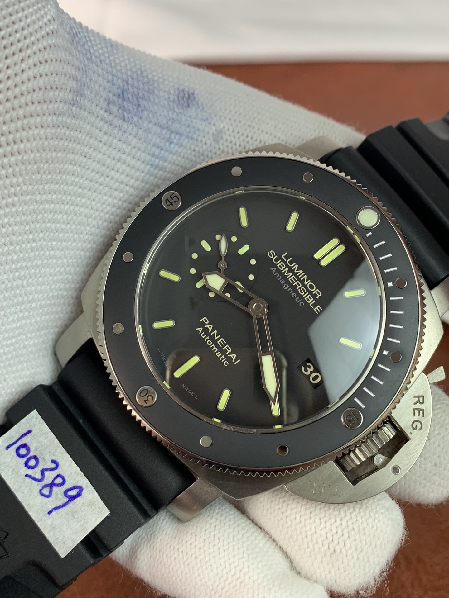Replica Panerai Men Luminor PAM00389