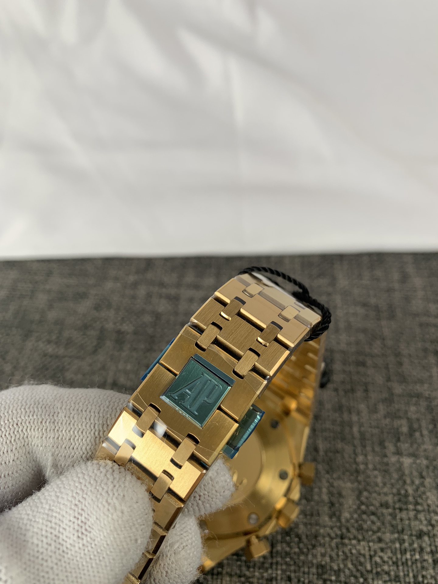 Replica Audemars Piguet Mens 26331BA.OO.1220BA.02