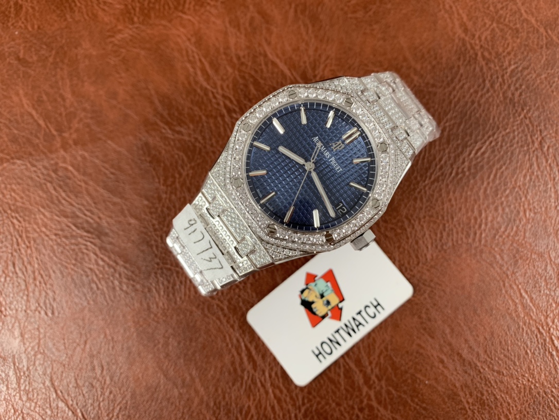 Replica Audemars Piguet Men Royal Oak 15400