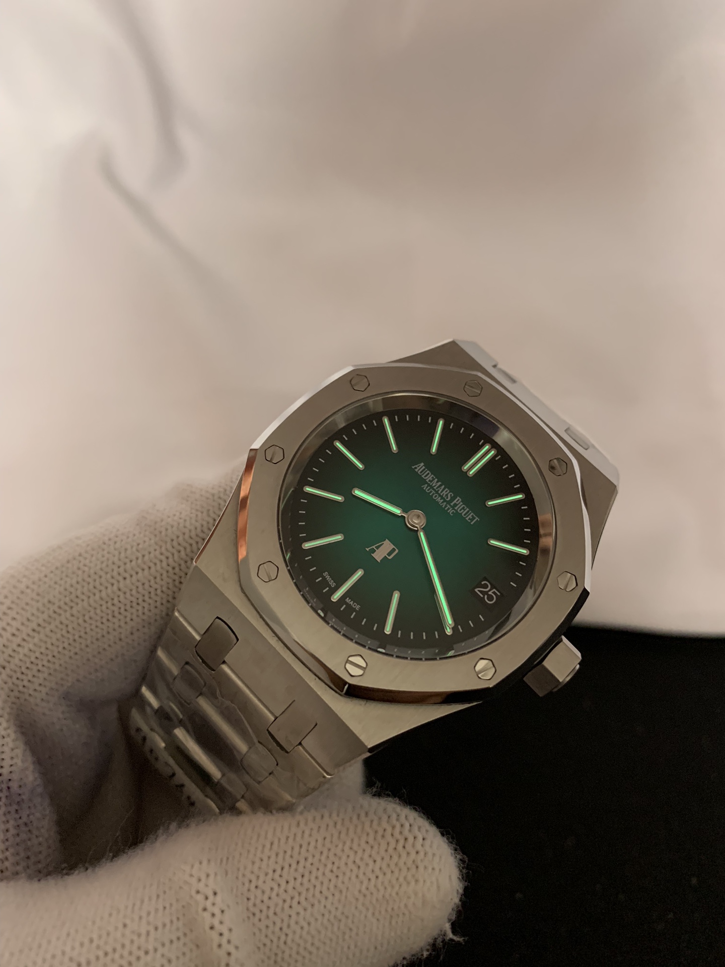 Replica Audemars Piguet Men Royal Oak Ref.16202PT 2 Replica Audemars Piguet Men Royal Oak Ref.16202PT