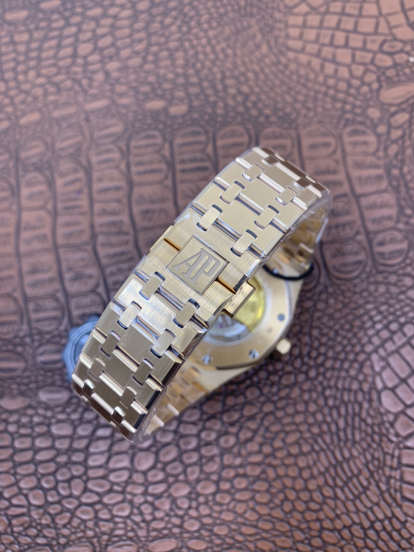 Replica Audemars Piguet Men Royal Oak Ref.15400OR.OO.1220OR.01
