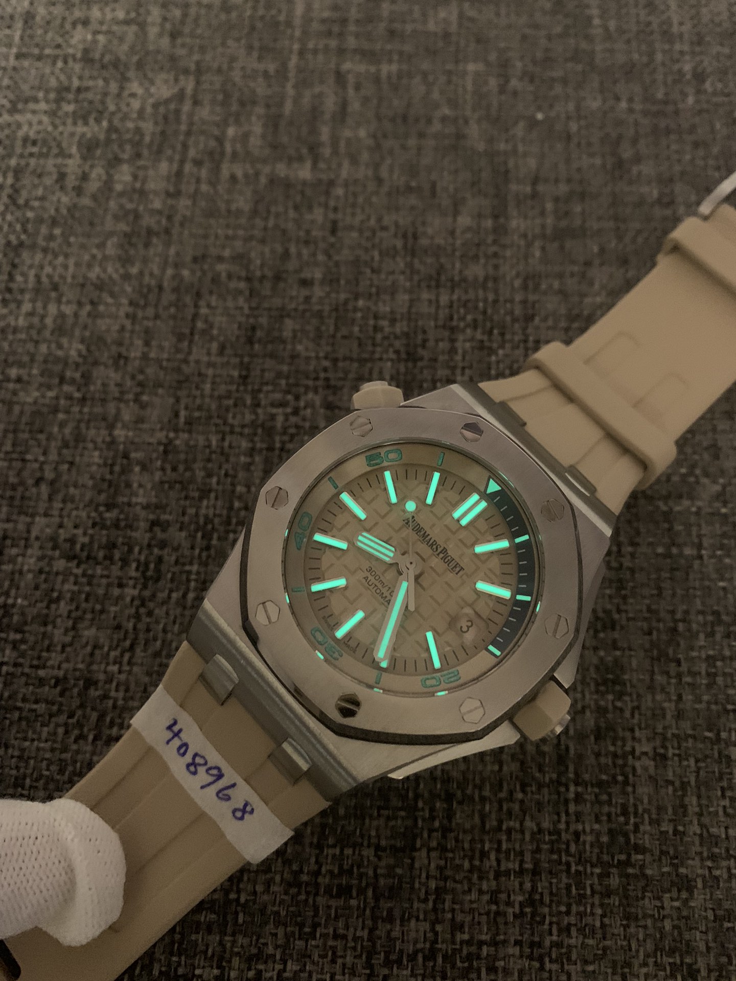 Replica Audemars Piguet Mens Ref.15710ST.OO.A085CA.01