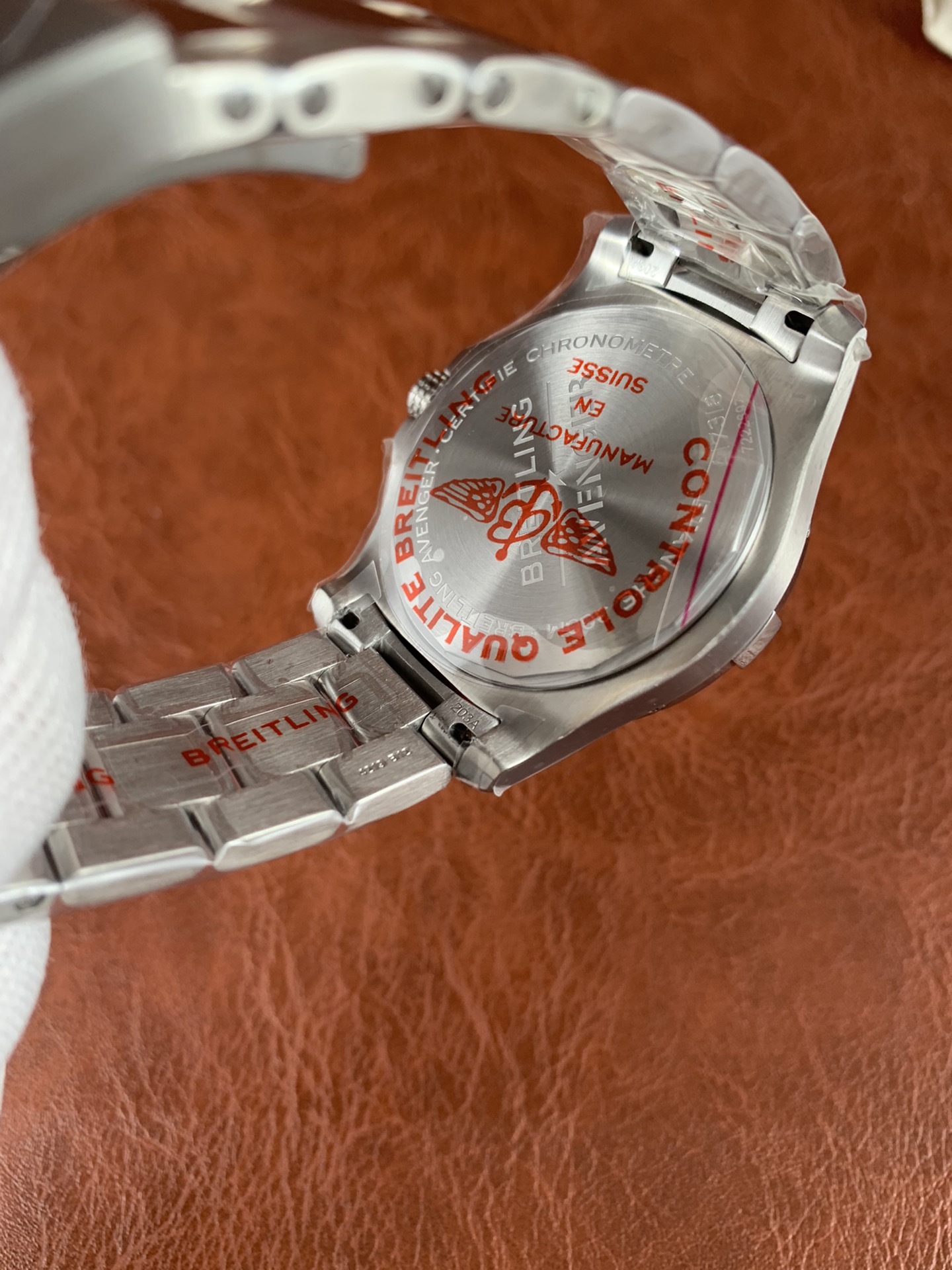 Replica Breitling Men Avenger Automatic 43 A32397101B1A1 2 Replica Breitling Men Avenger Automatic 43 A32397101B1A1