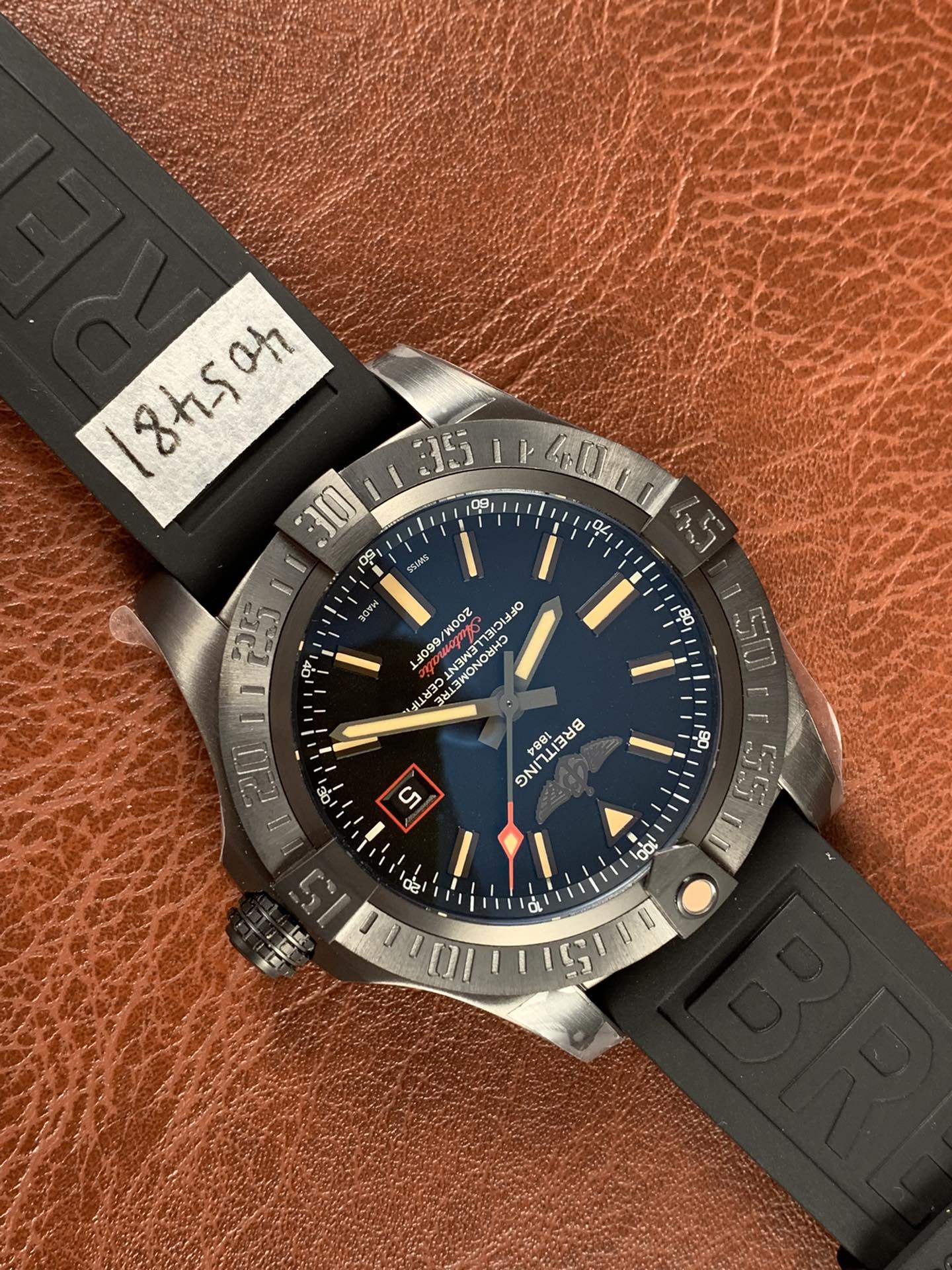 Replica Breitling Men Avenger Automatic 43 V17311101B1W1