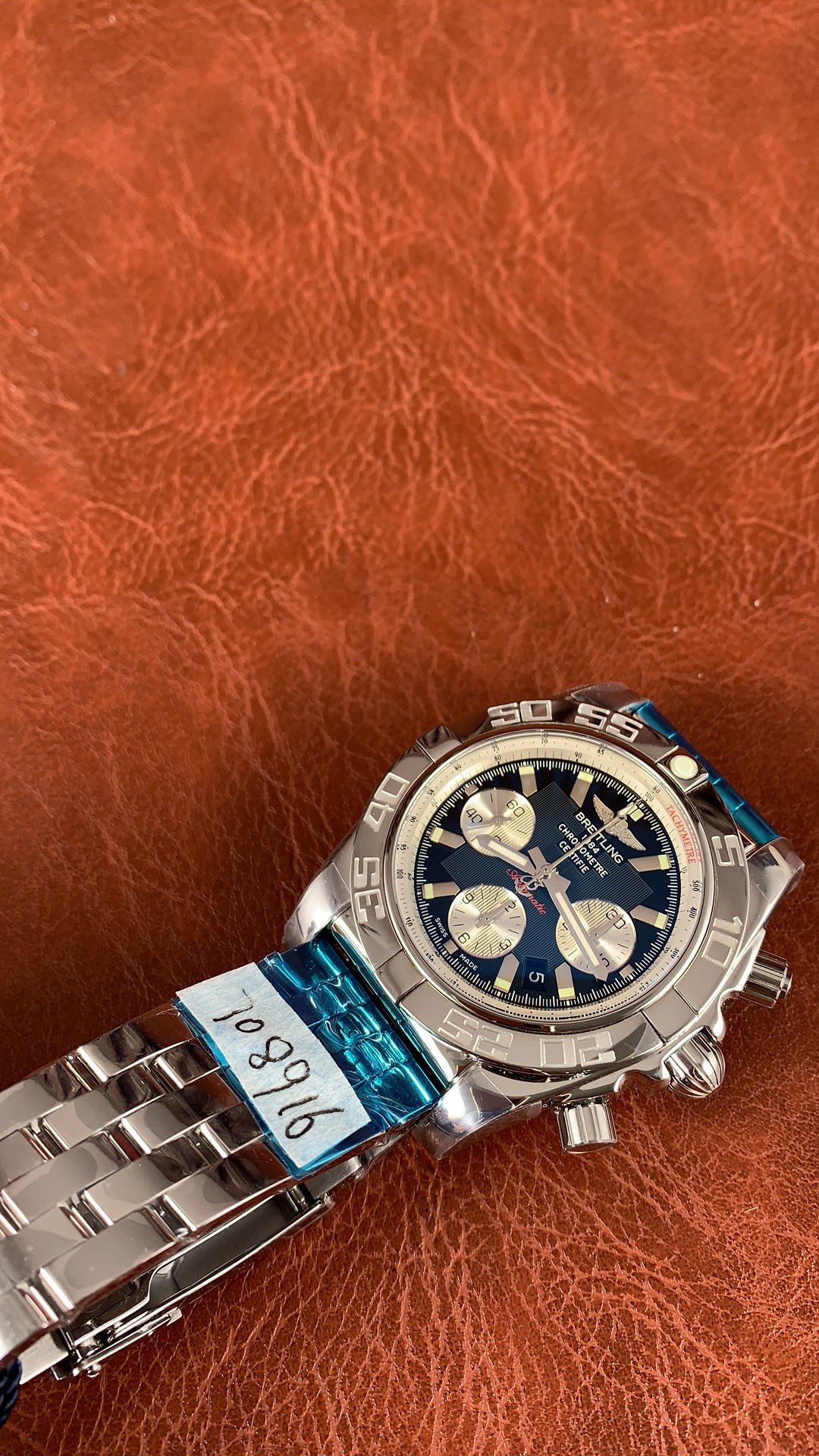 Replica Breitling men Chronomat AB011012/C788/375A 2 Replica Breitling men Chronomat AB011012/C788/375A