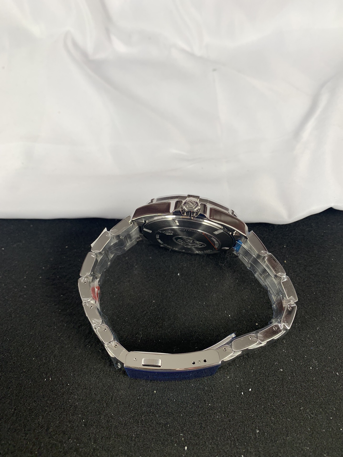 Replica Tag Heuer Men Aquaracer WAY201B.BA0927 2 Replica Tag Heuer Men Aquaracer WAY201B.BA0927