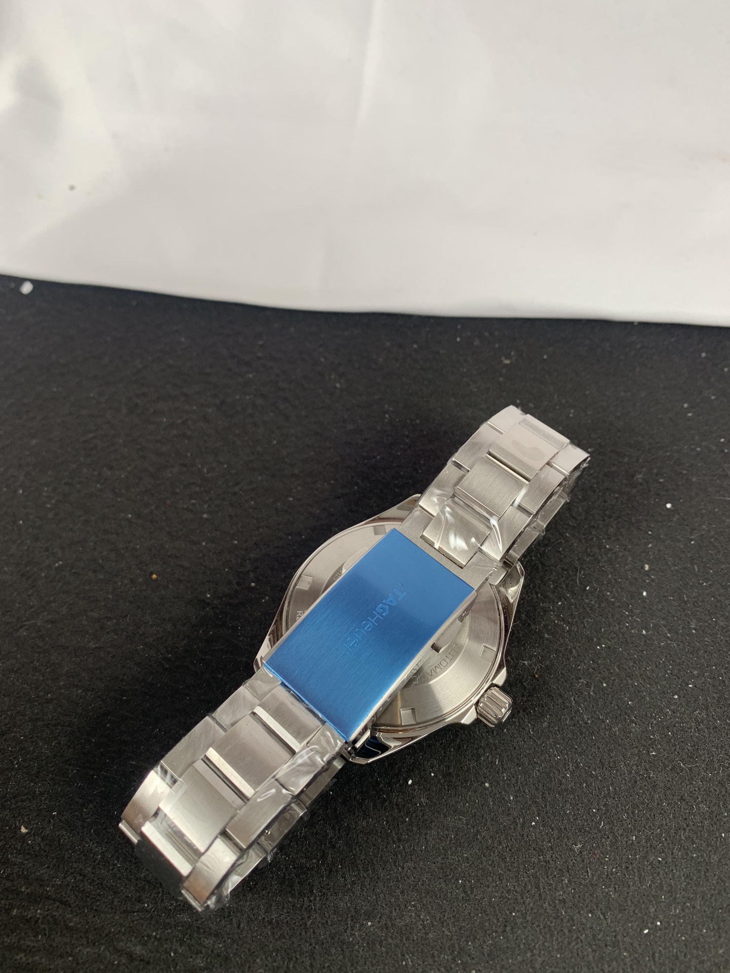 Replica Tag Heuer Men Aquaracer 300M Calibre 5 WAY2111.BA0928 2 Replica Tag Heuer Men Aquaracer 300M Calibre 5 WAY2111.BA0928