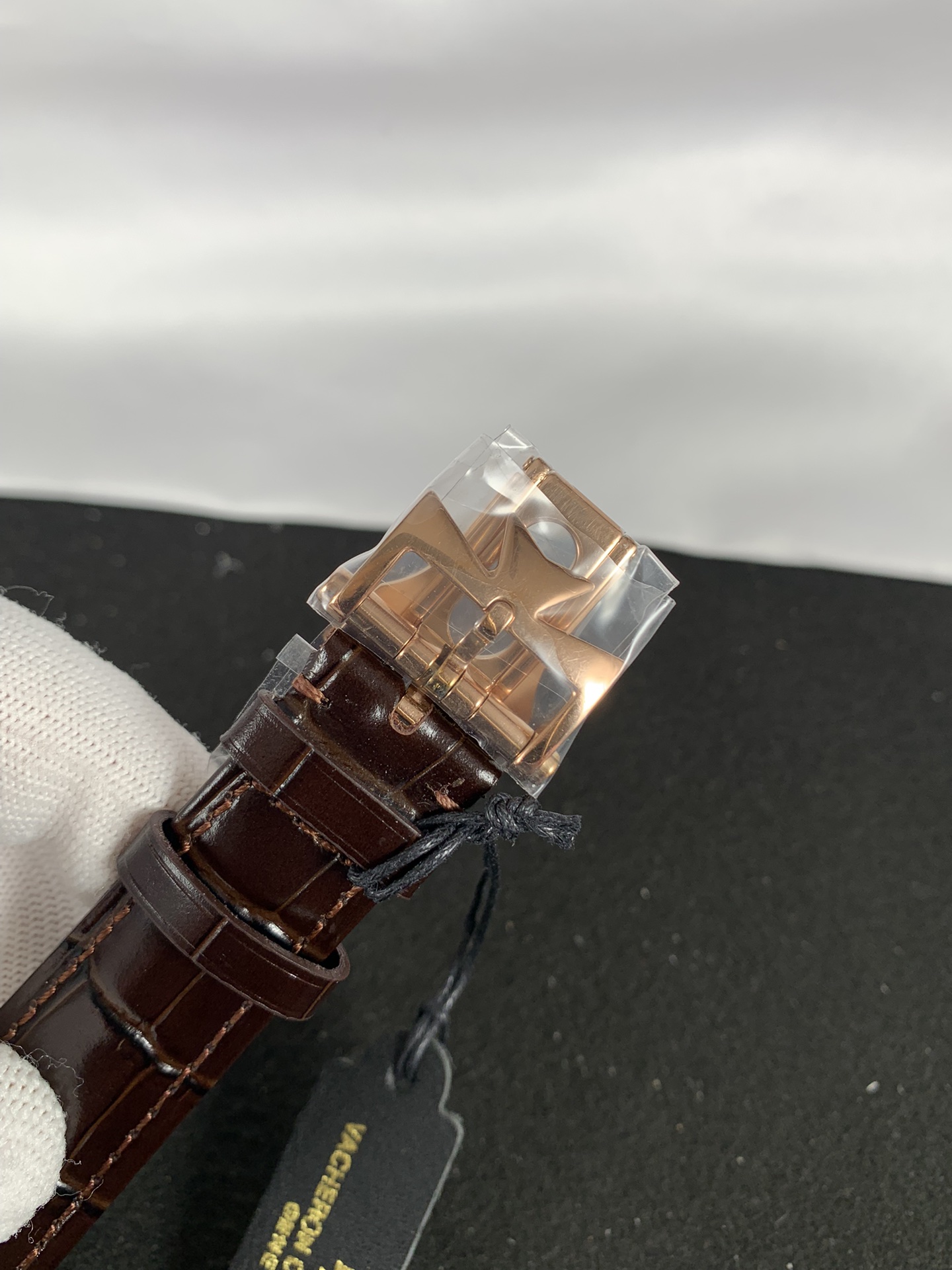 Replica Vacheron Constantin Mens 4010T/000G-B740