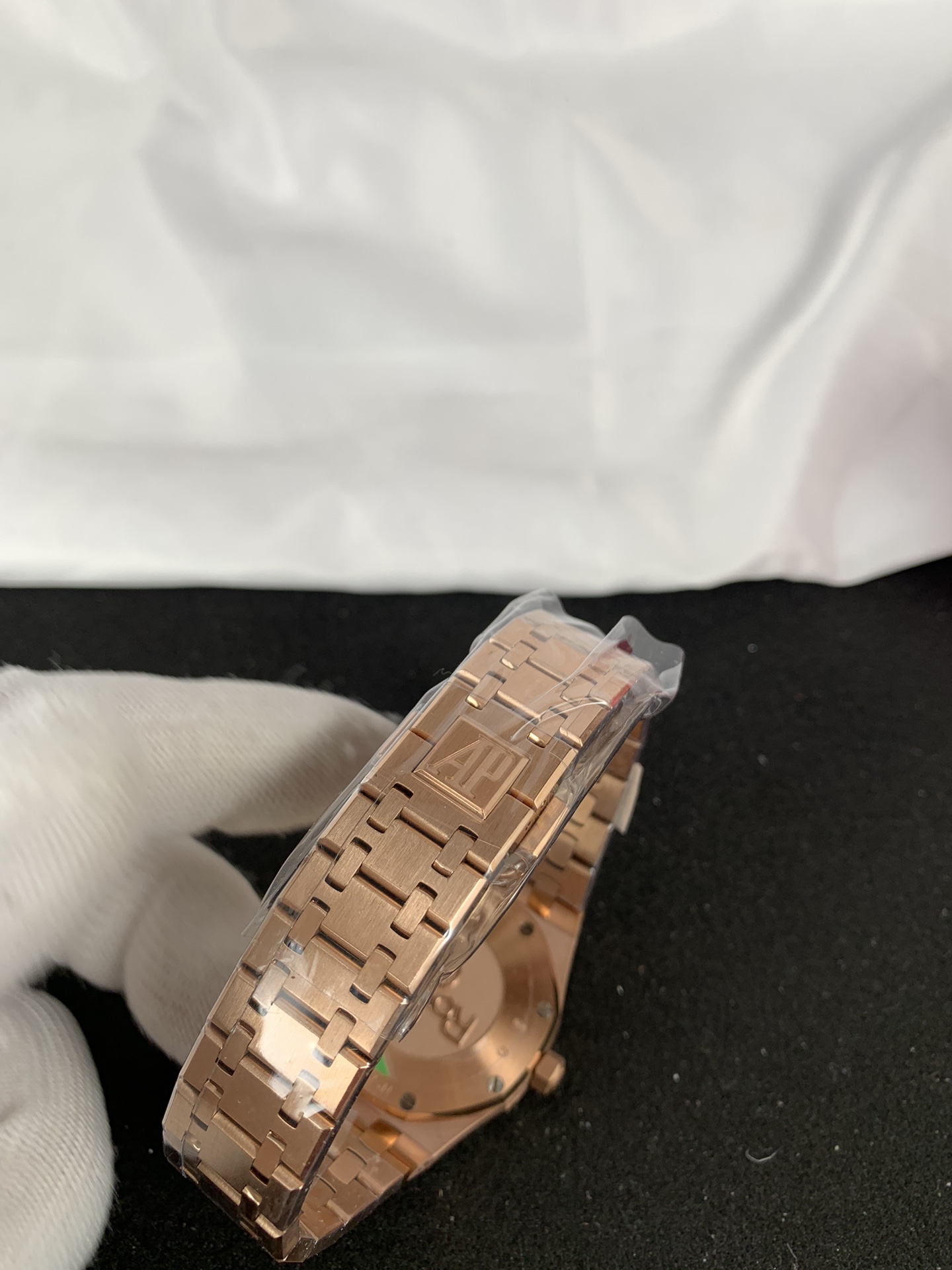 Replica Audemars Piguet Women Royal Oak 15450OR.OO.1256OR.01