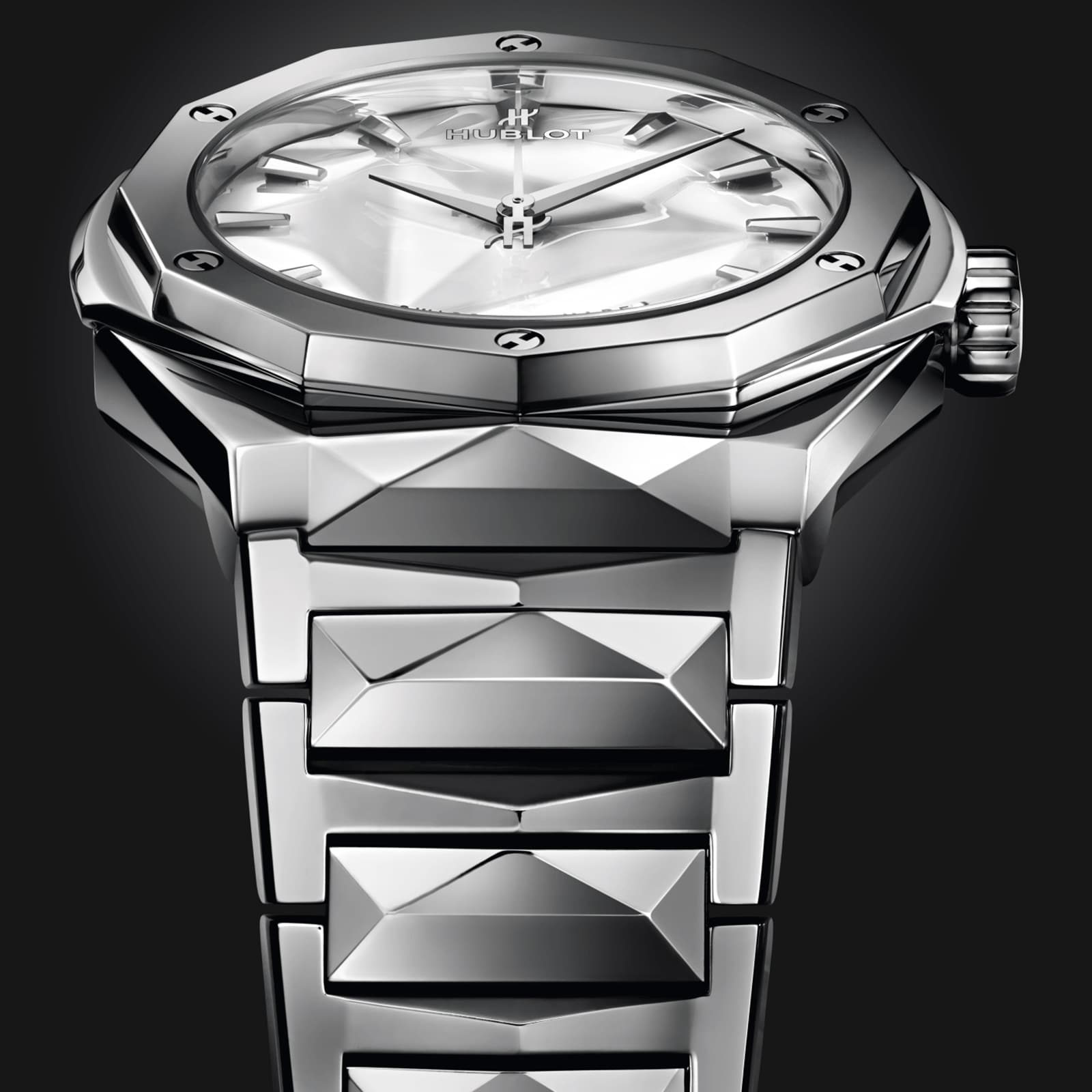 Replica Hublot Classic Fusion 40mm Mens details 550.NS.2200.NS.ORL22 2 Replica Hublot Classic Fusion 40mm Mens details 550.NS.2200.NS.ORL22