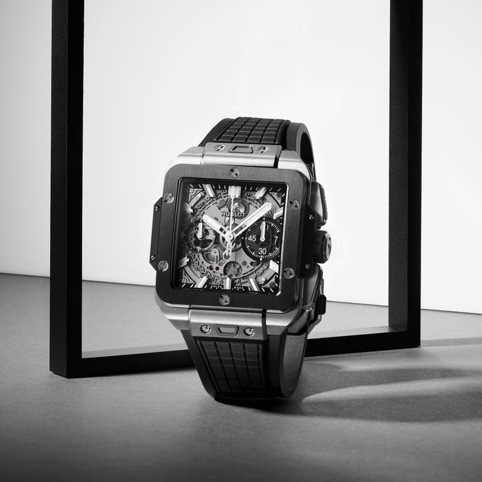 Replica Hublot Square Bang Unico Titanitum Ceramic 42mm Mens details 821.NM.0170.RX