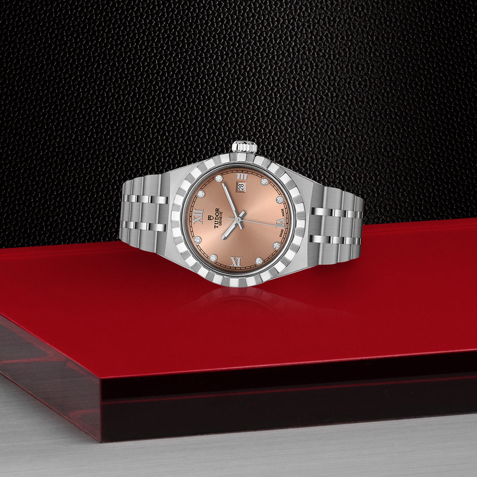Replica Tudor Royal 28mm Steel Case Diamond-Set Salmon Dial M28300-0010 2 Replica Tudor Royal 28mm Steel Case Diamond-Set Salmon Dial M28300-0010