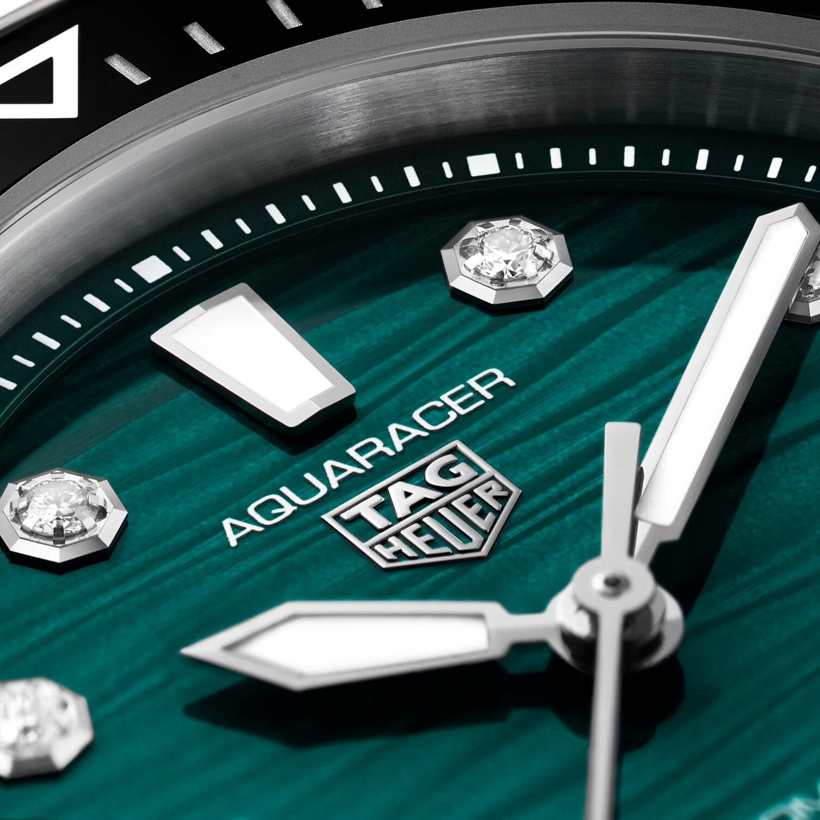 Replica TAG Heuer Aquaracer Professional 300 36mm Ladies details Green WBP231G.BA0618 2 Replica TAG Heuer Aquaracer Professional 300 36mm Ladies details Green WBP231G.BA0618