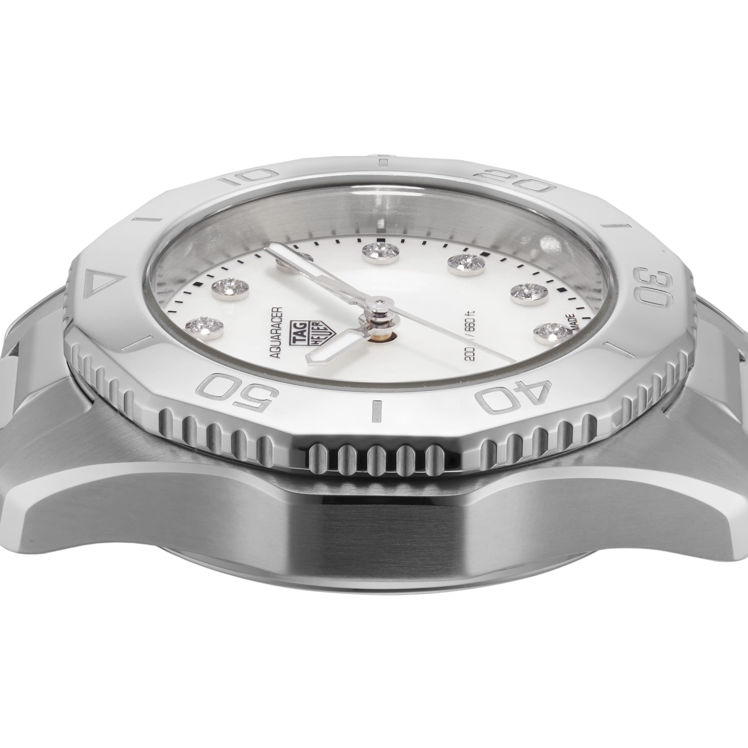 Replica TAG Heuer Aquaracer Professional 200 30mm Ladies details WBP1416.BA0622 2 Replica TAG Heuer Aquaracer Professional 200 30mm Ladies details WBP1416.BA0622