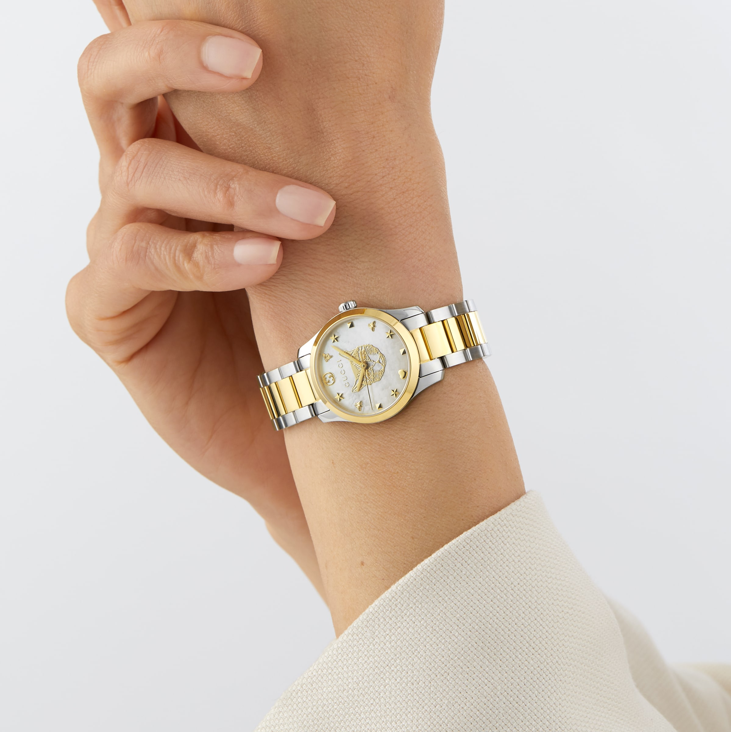 Replica Gucci G-Timeless details 27mm YA1265012 2 Replica Gucci G-Timeless details 27mm YA1265012
