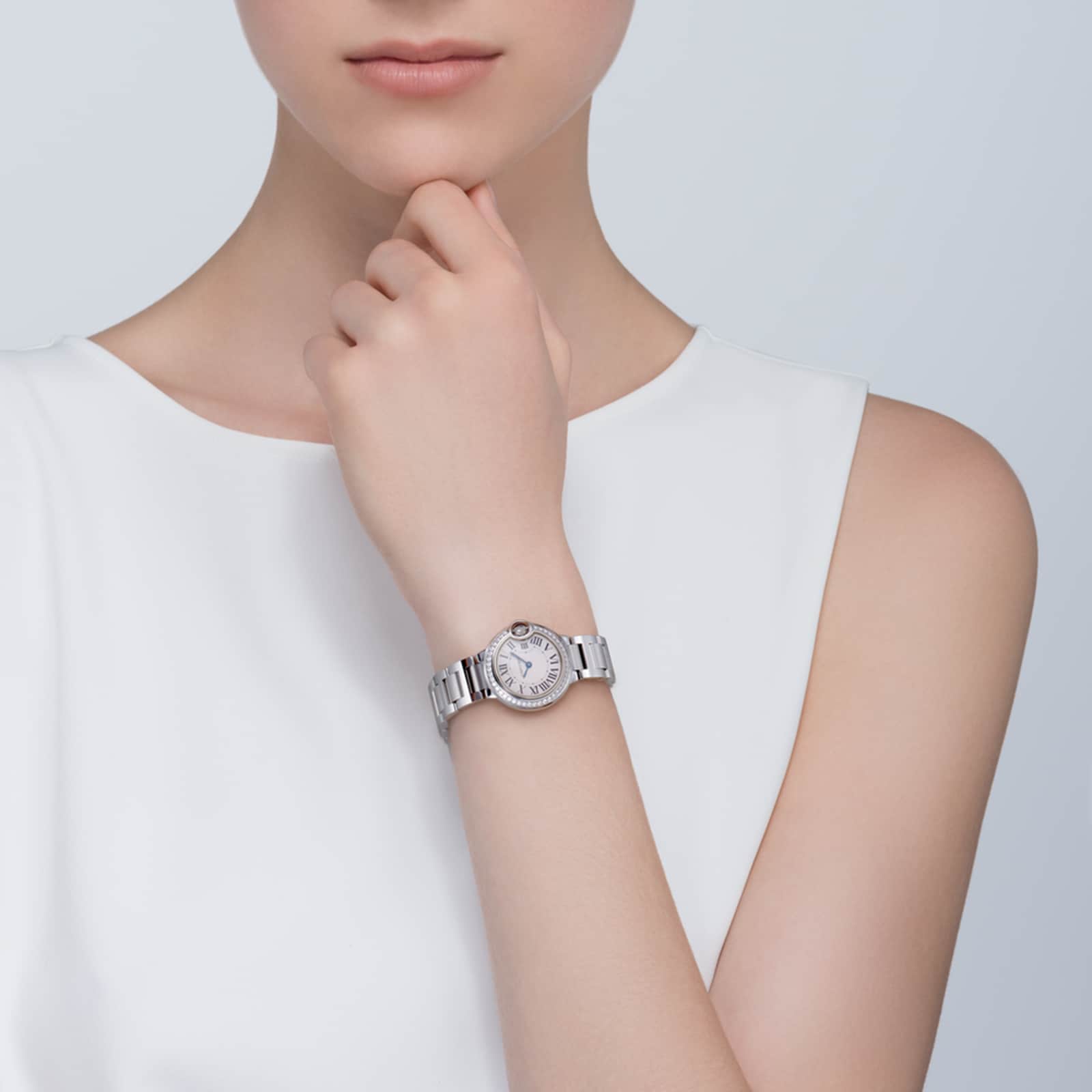 Replica Cartier Ballon Bleu De Cartier details 28mm Quartz Movement Steel Diamonds W4BB0015 2 Replica Cartier Ballon Bleu De Cartier details 28mm Quartz Movement Steel Diamonds W4BB0015