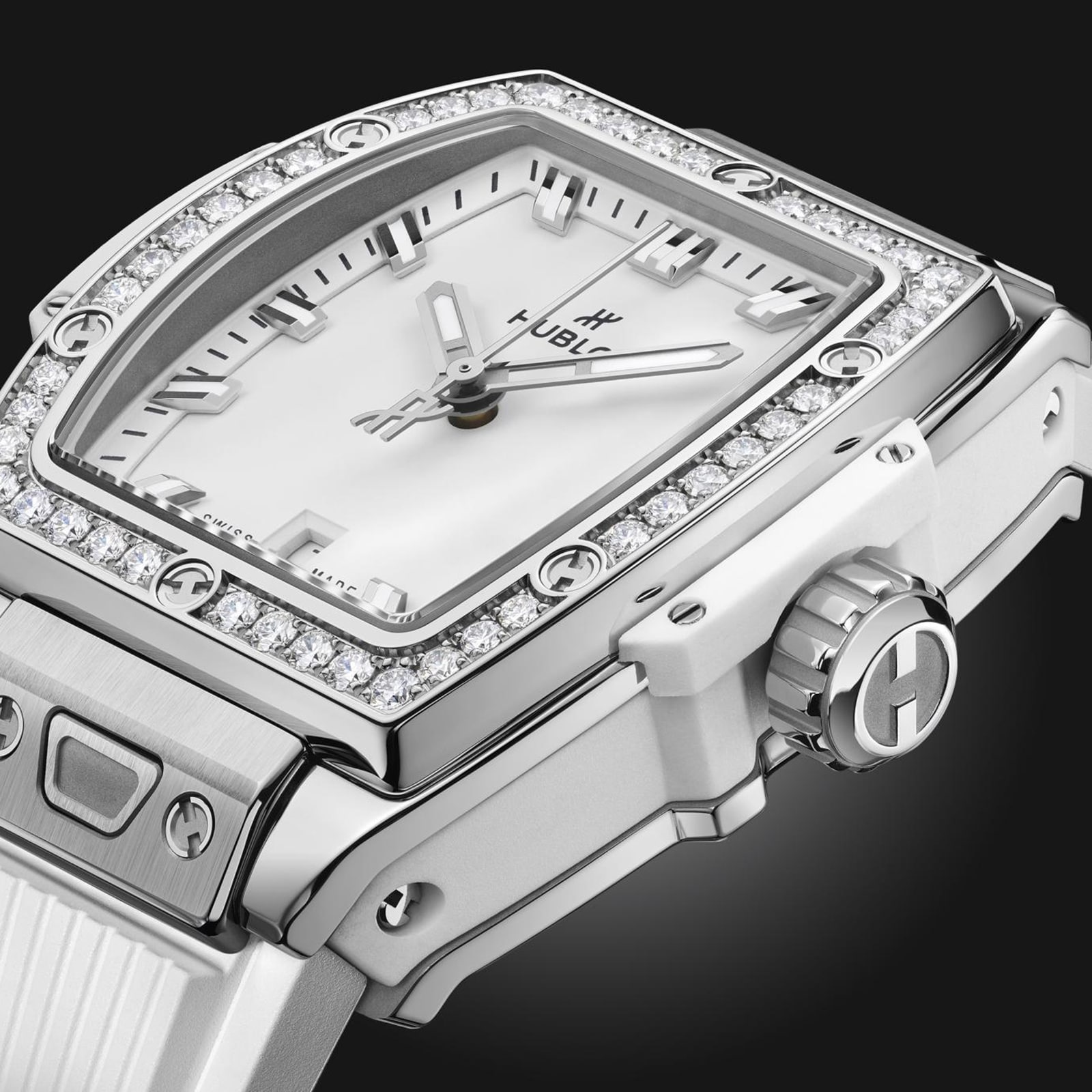 Replica Hublot Spirit Of Big Bang Steel White Diamonds 32mm 682.SE.2010.RW.1204