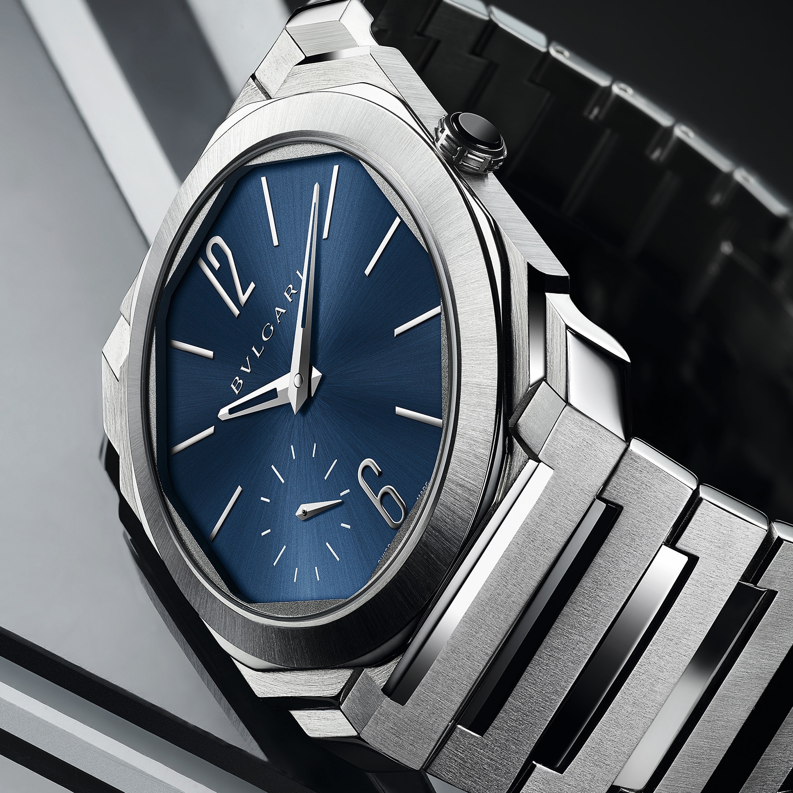 Replica Bvlgari Octo Finissimo 40mm Mens details 103431