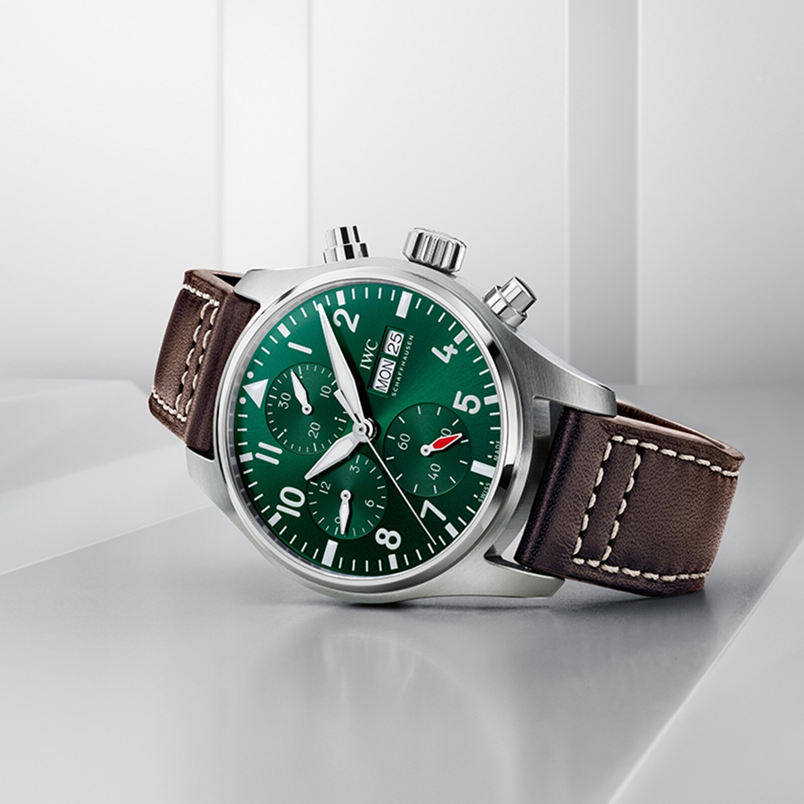 Replica IWC Pilot's Chronograph 41mm Mens details IW388103 2 Replica IWC Pilot's Chronograph 41mm Mens details IW388103