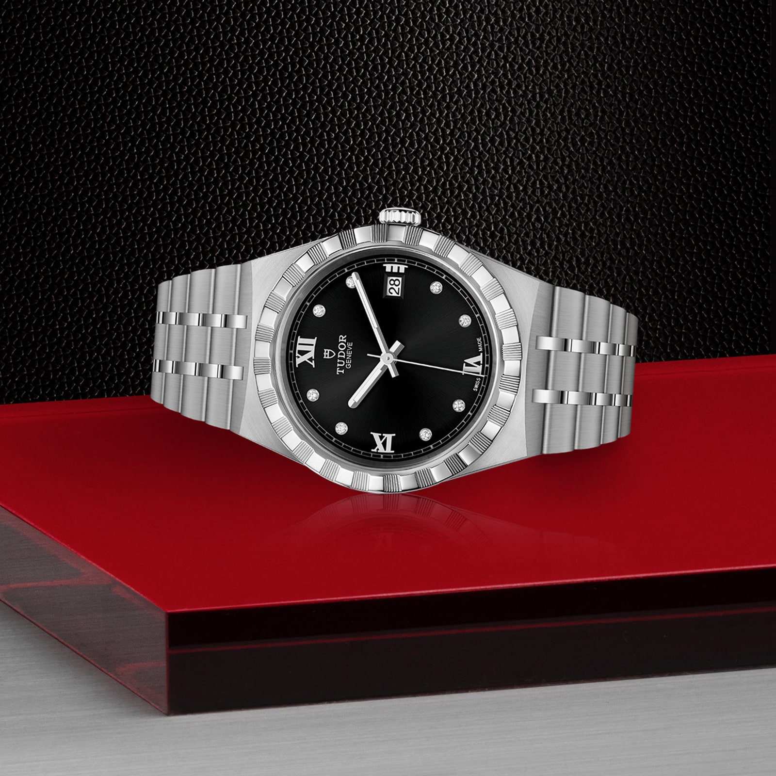 Replica Tudor Royal M28500-0004