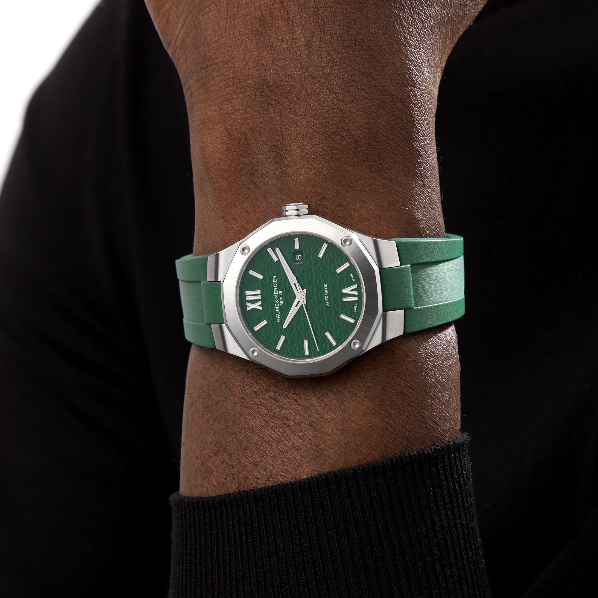 Replica Baume & Mercier Riviera 42mm Mens details Green M0A10618 2 Replica Baume & Mercier Riviera 42mm Mens details Green M0A10618