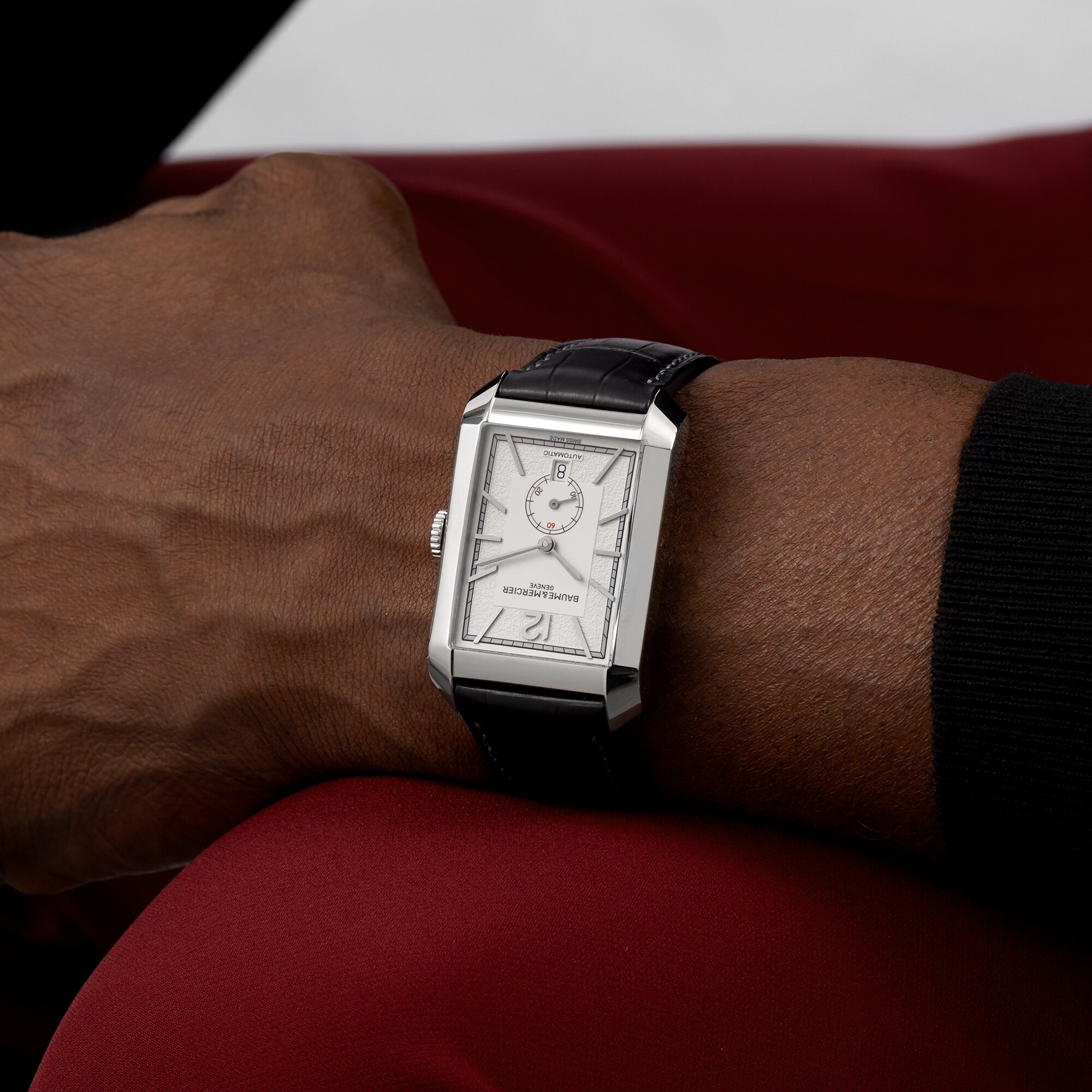 Replica Baume & Mercier Hampton Small Seconds 48mm X 31mm Mens details Silver M0A10528