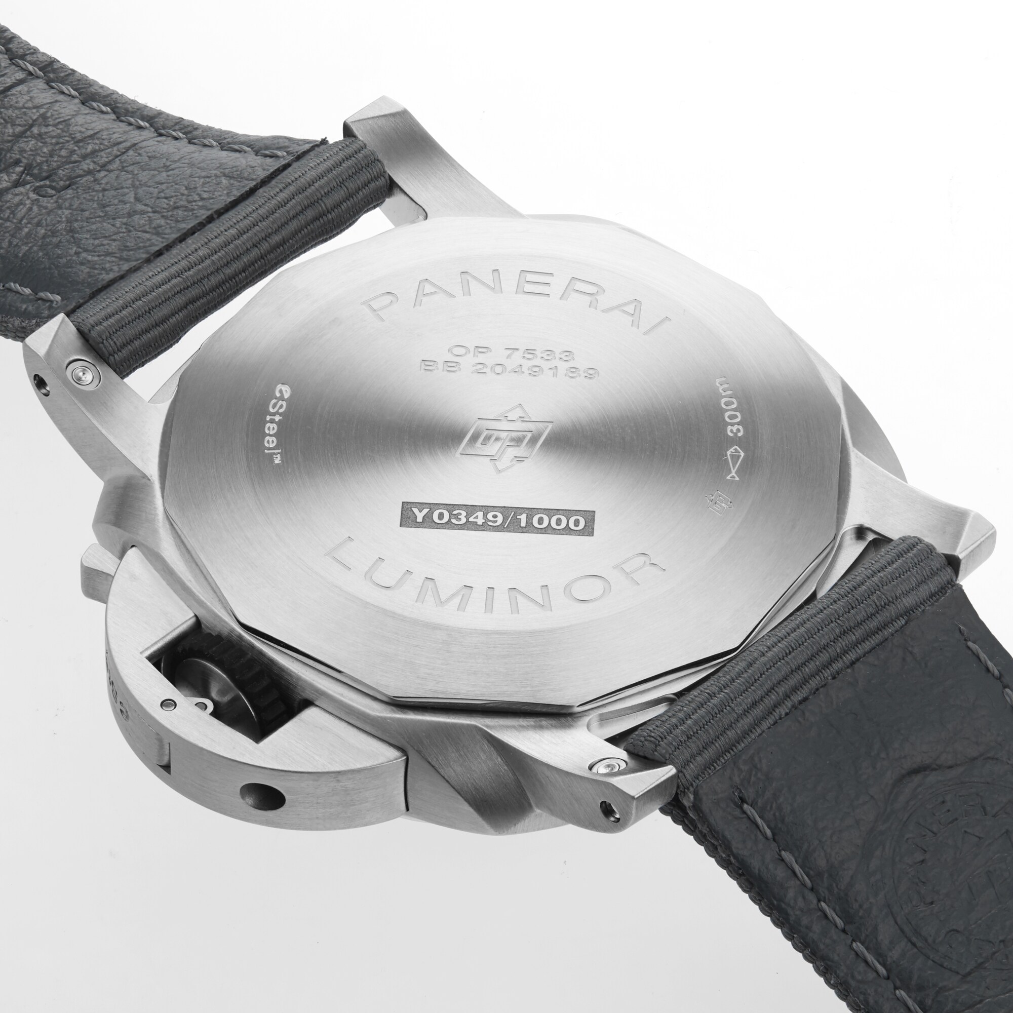 Replica Panerai Luminor Marina ESteel Grigio Roccia PAM01358 2 Replica Panerai Luminor Marina ESteel Grigio Roccia PAM01358