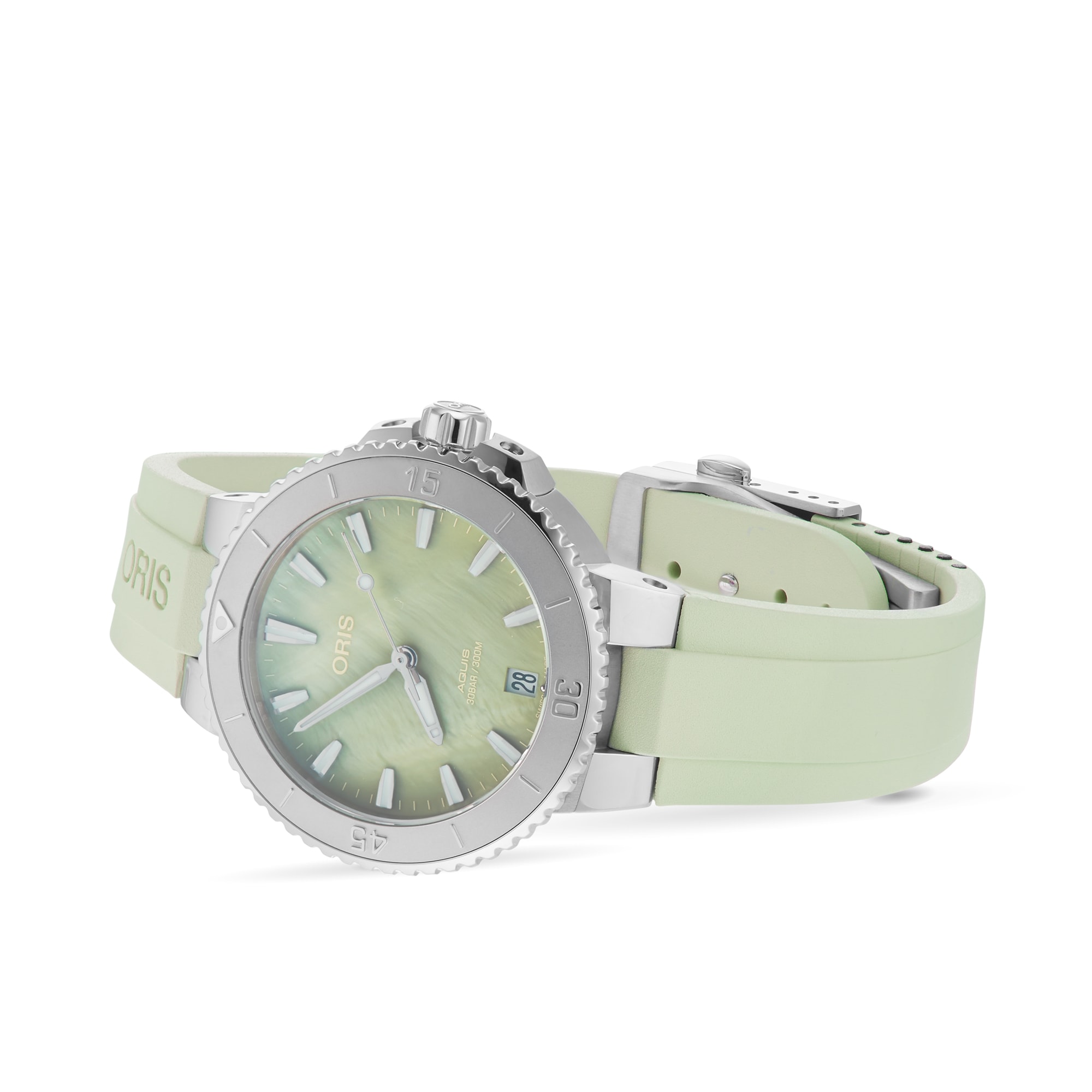 Replica Oris Aquis Date 36.5mm Unisex details Green 01 733 7770 4157-07 4 18 67FC