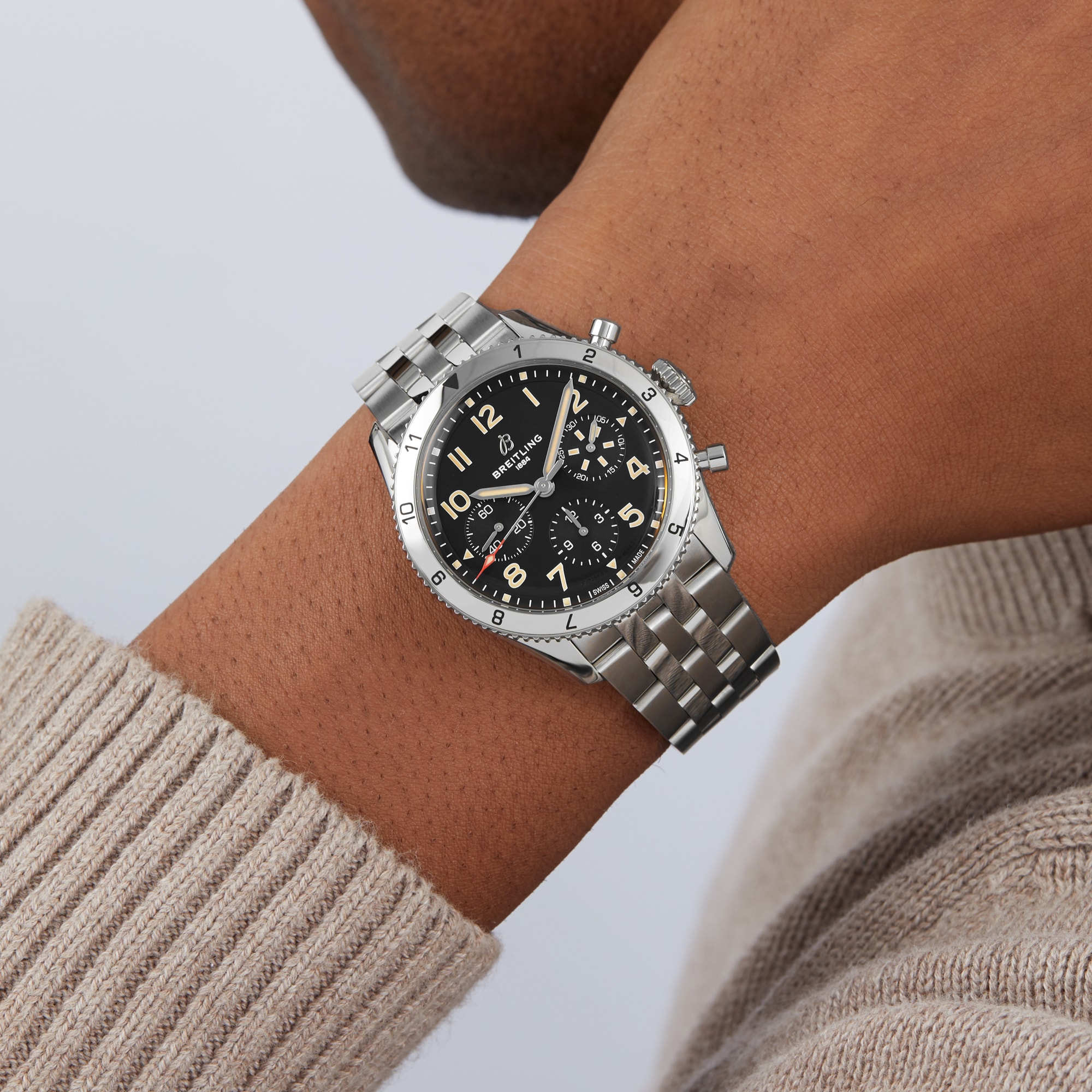 Replica Breitling Classic AVI Chronograph 42 P-51 Mustang Stainless Steel details A233803A1B1A1 2 Replica Breitling Classic AVI Chronograph 42 P-51 Mustang Stainless Steel details A233803A1B1A1