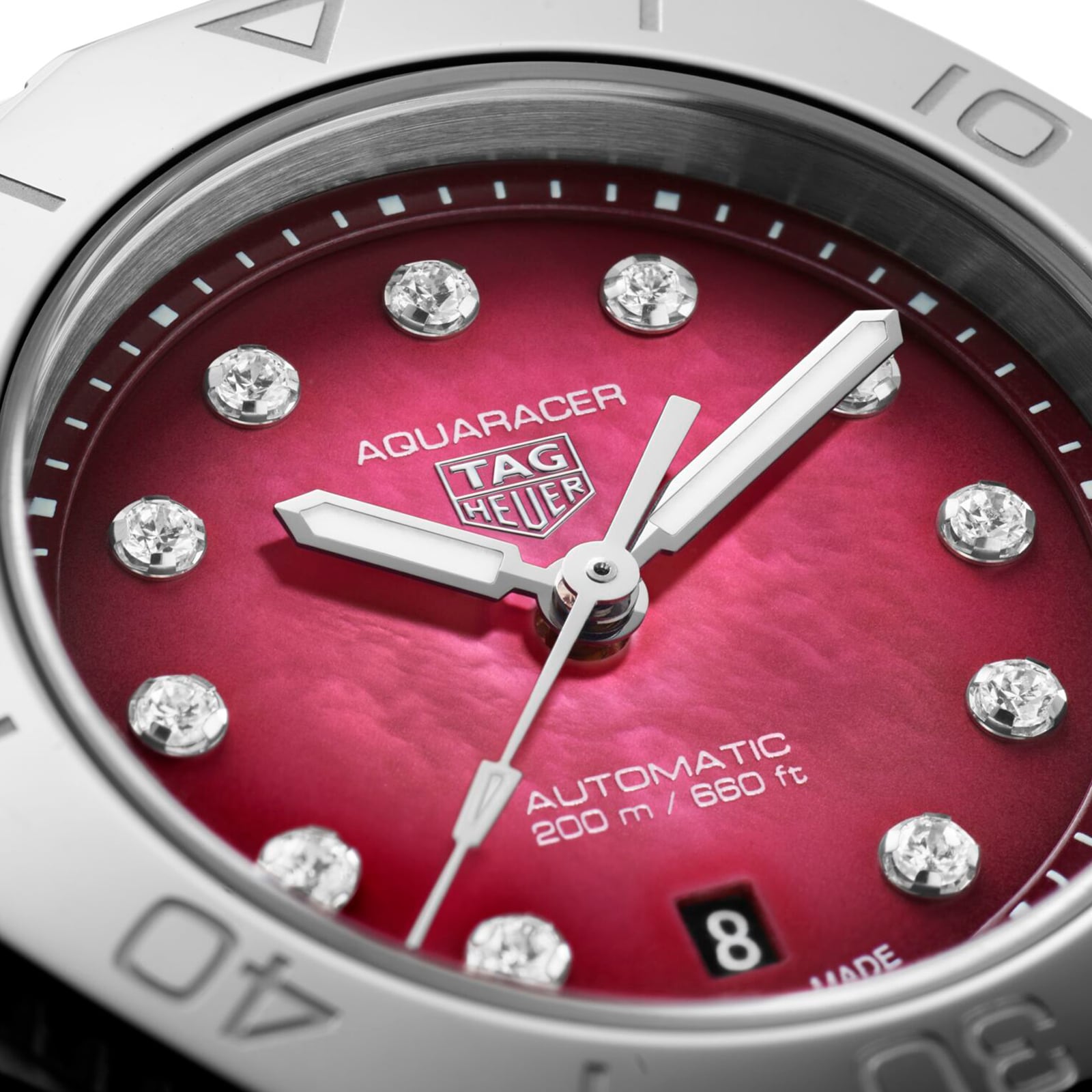 Replica TAG Heuer Aquaracer Professional 200 Date 30mm Ladies details Red WBP2414.BA0622