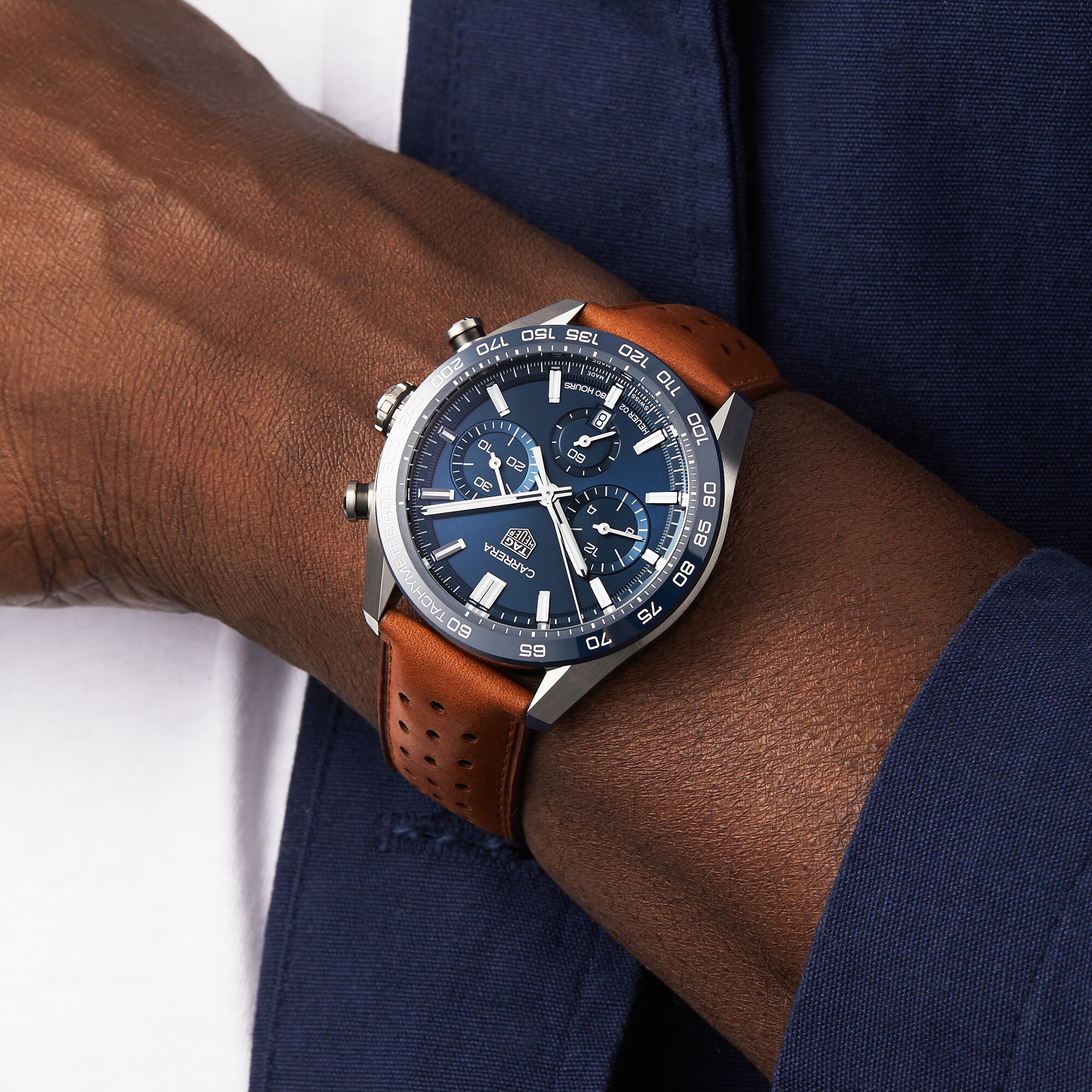 Replica TAG Heuer Carrera Chronograph 44mm Mens details CBN2A1A.FC6537