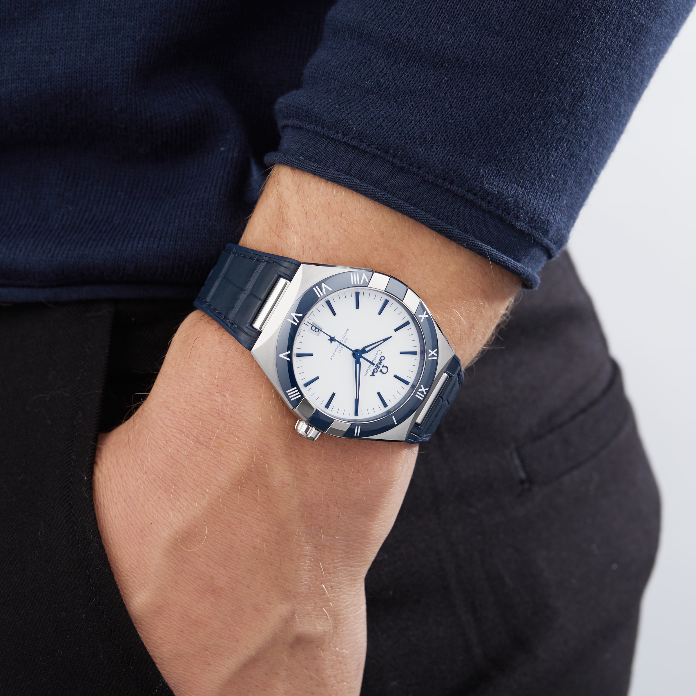 Replica Omega Constellation Co-Axial Master Chronometer 41mm Mens details O13133412104001 2 Replica Omega Constellation Co-Axial Master Chronometer 41mm Mens details O13133412104001