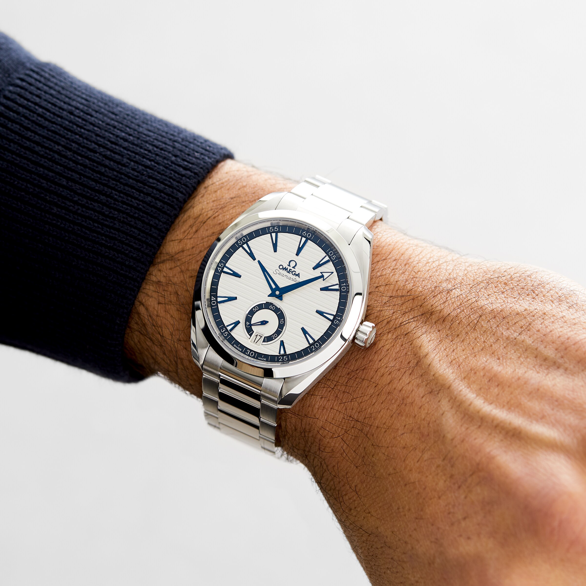 Replica Omega Seamaster Aqua Terra 150M Co-Axial Master Chronometer Small Seconds 41mm O22010412102004 2 Replica Omega Seamaster Aqua Terra 150M Co-Axial Master Chronometer Small Seconds 41mm O22010412102004