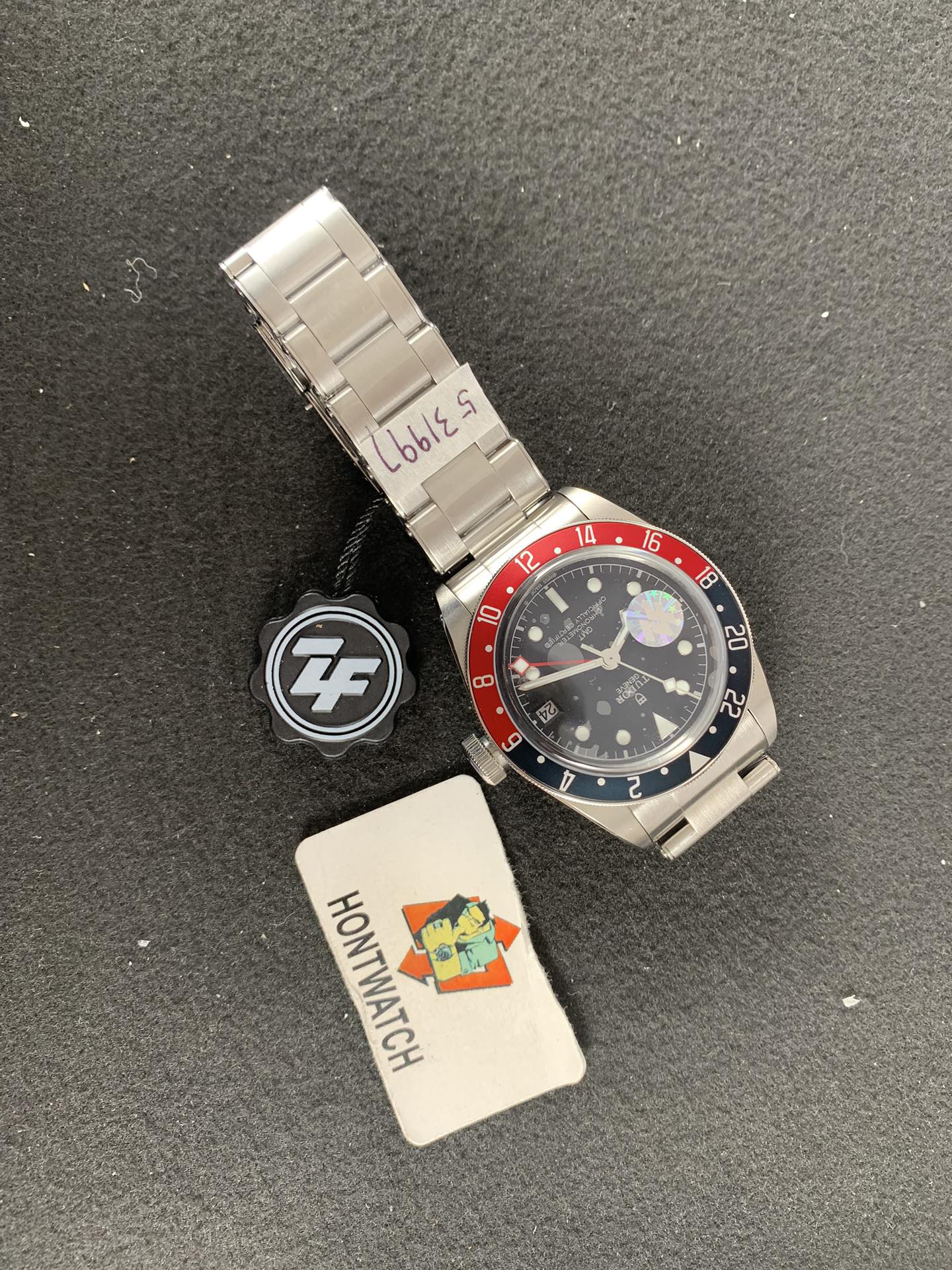 Replica Tudor Mens M79830RB