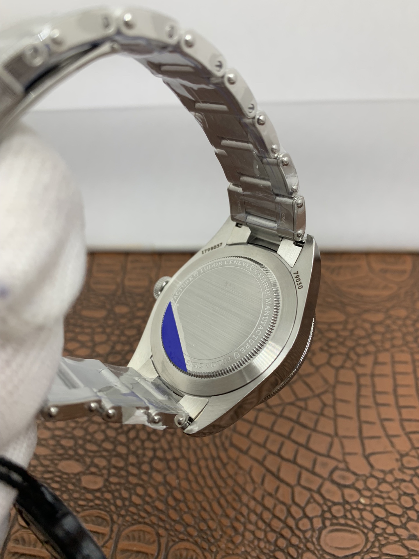 Replica Tudor Mens M79230N-0009
